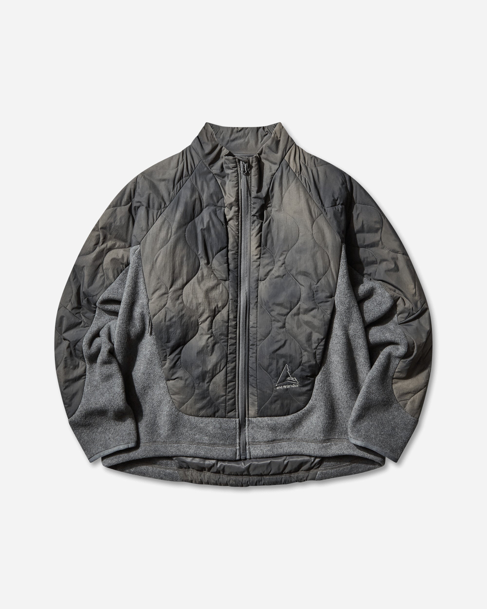 and wander Quilted Fleece Jacket Grey – Slam Jam®