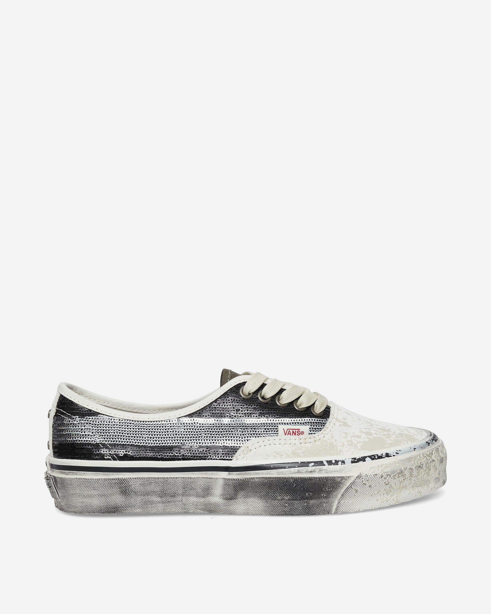 Premium Authentic 44 Sneakers Black / White – Slam Jam®