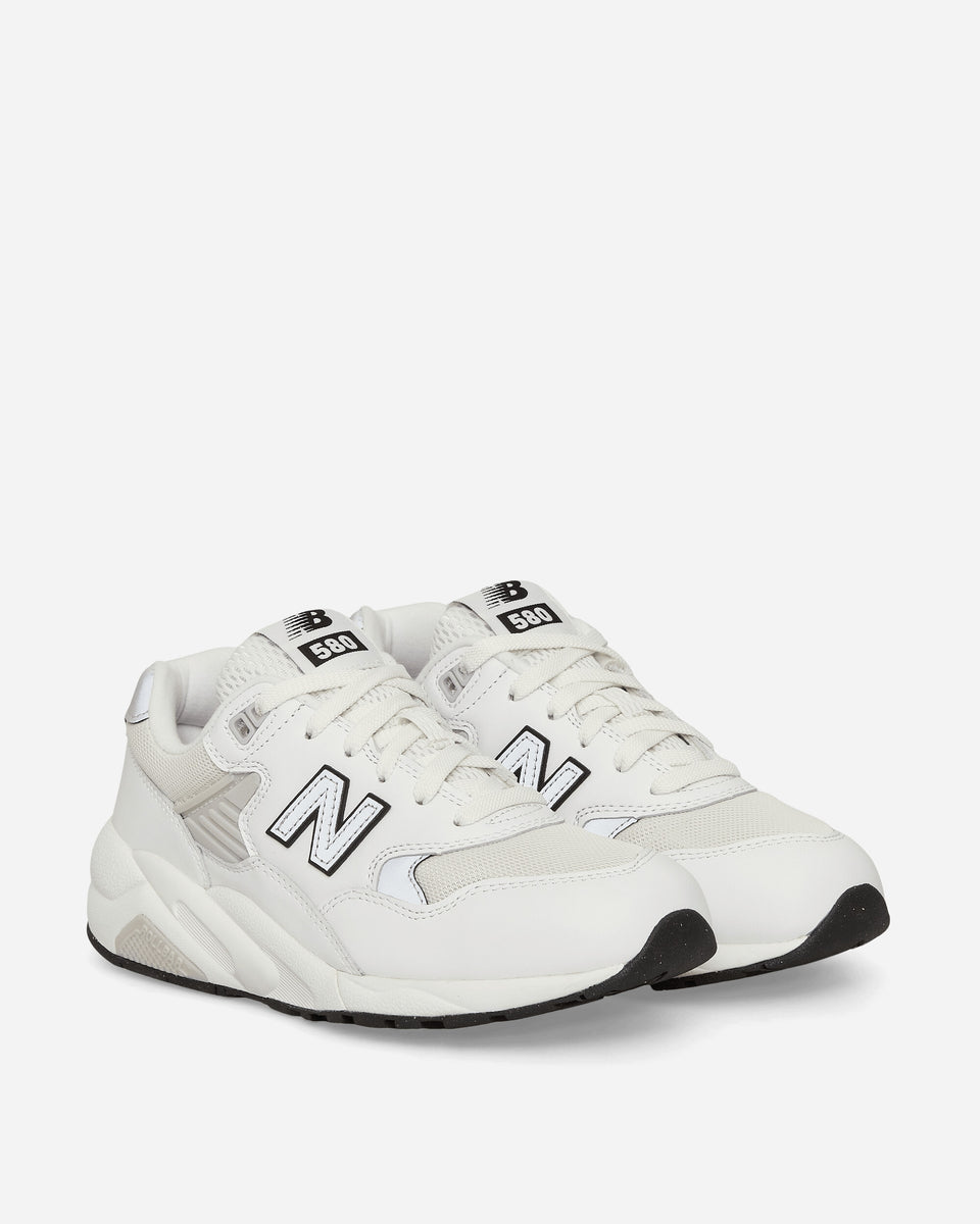 580 Sneakers White / Sea Salt / Silver Metallic