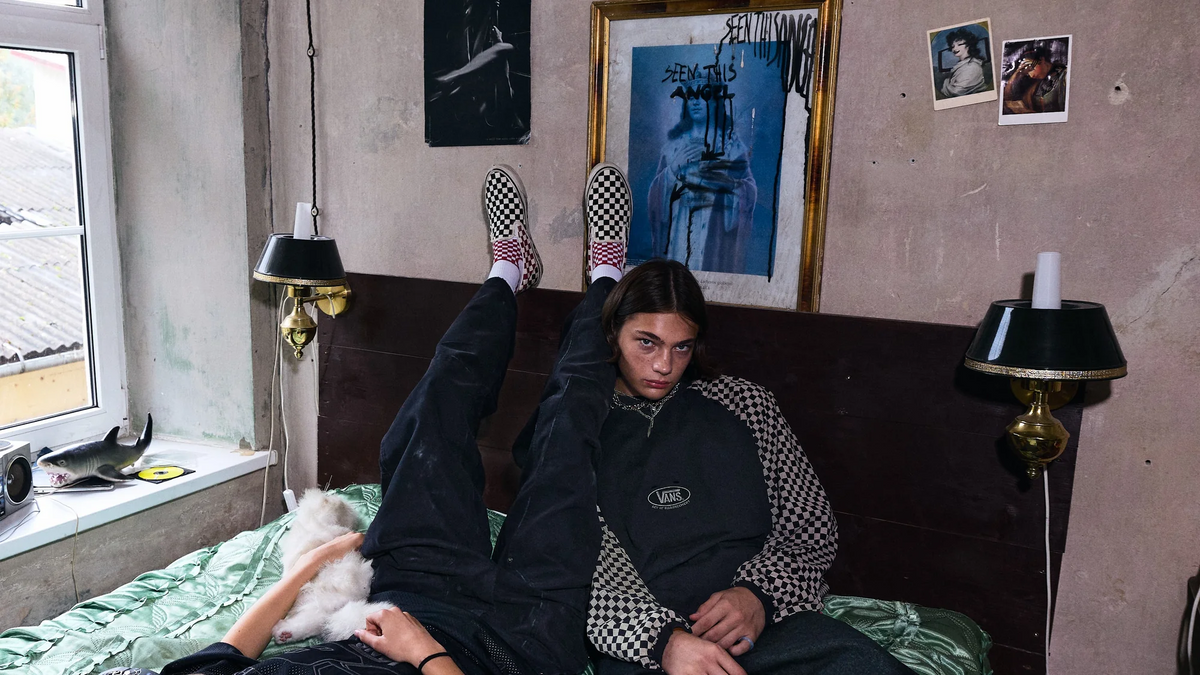 SLAM JAM AND VANS FIND ORDER IN CHAOS. THE SECOND DROP OF THEIR COLLECTION ACT OF DISAGREEMENT SHOWS HOW.