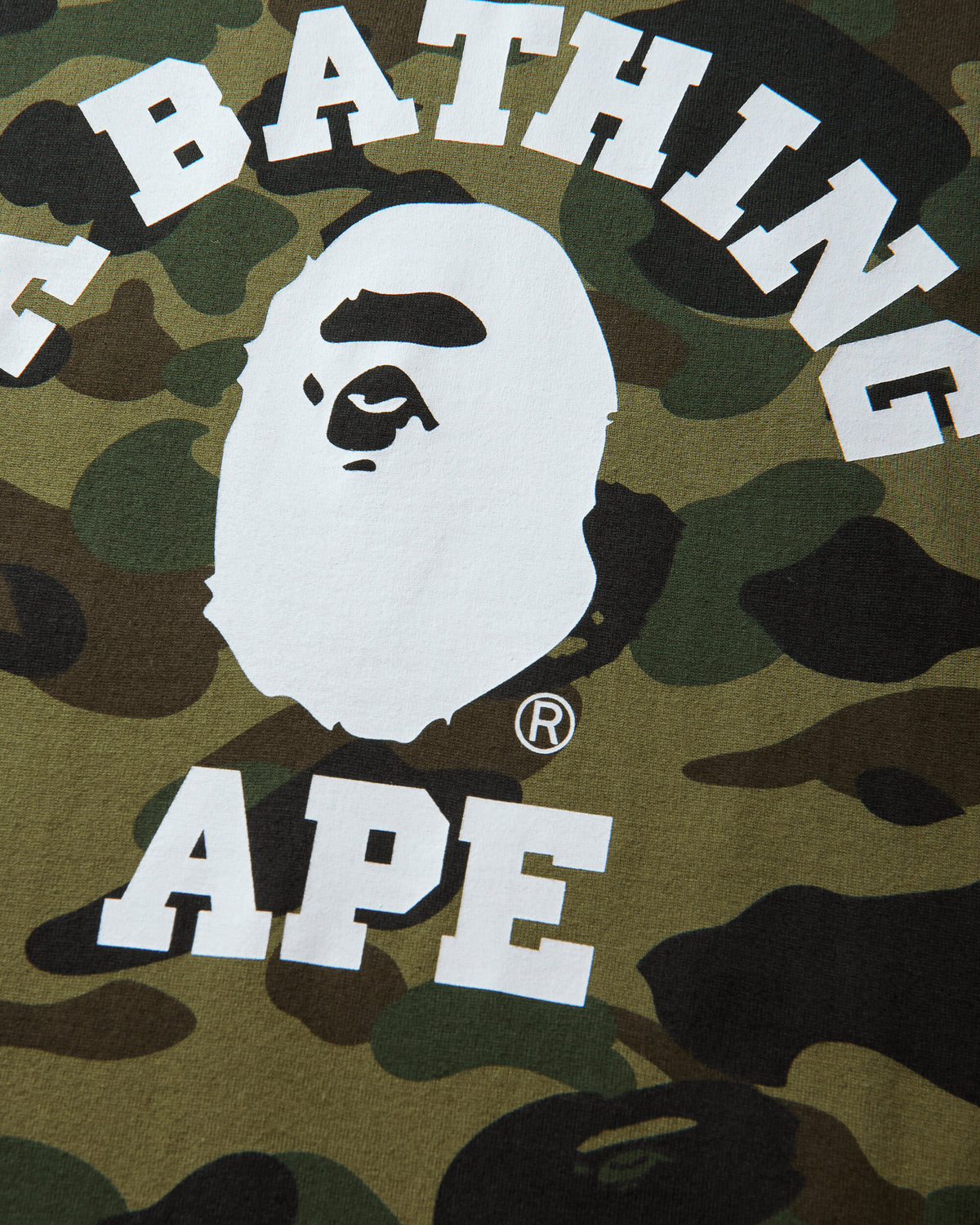 A Bathing Ape 1St Camo College Tee Green T-Shirts Shortsleeve 1M80109006 GRX