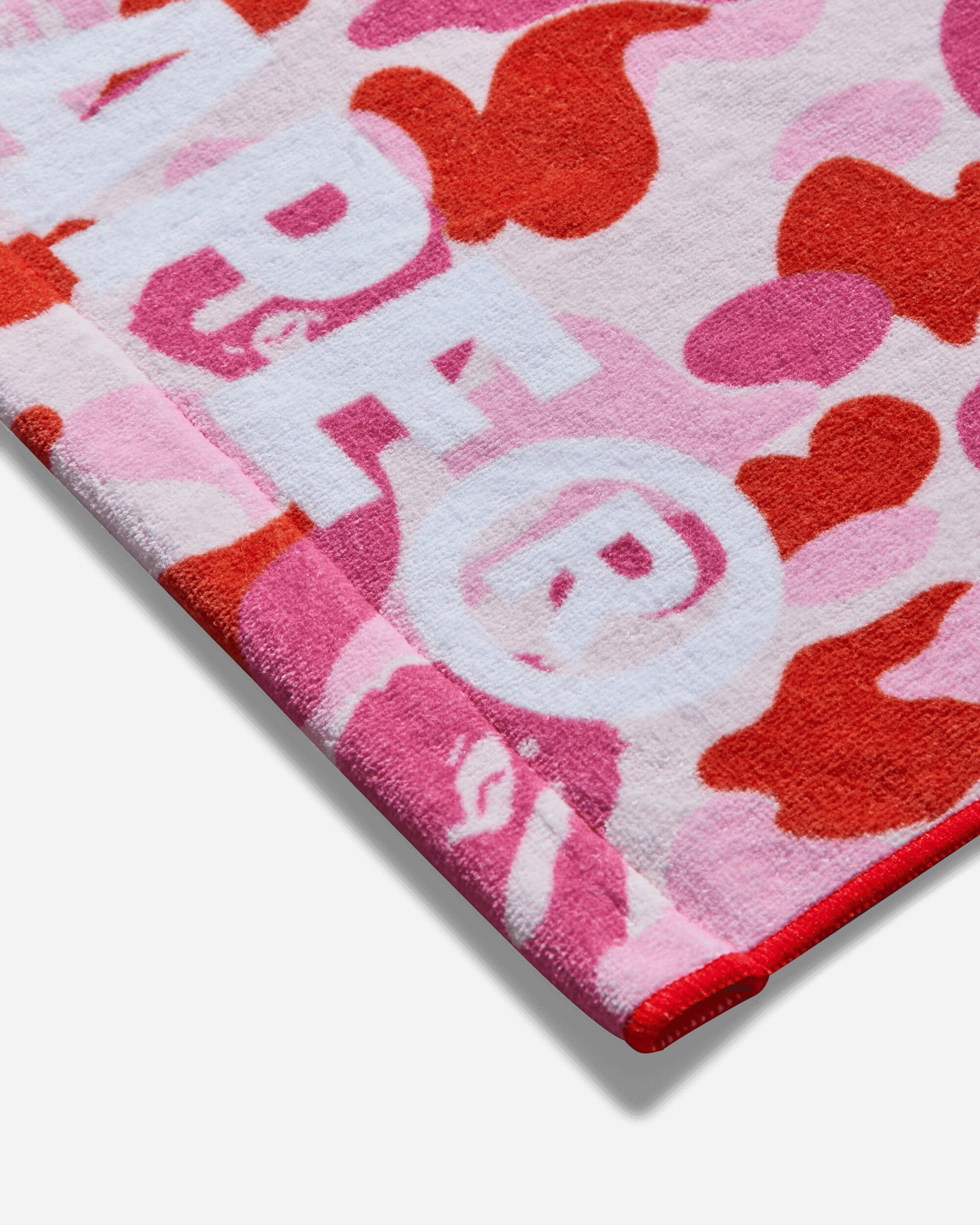 A Bathing Ape Abc Camo Beach Towel M Pink Textile Beach Towels 1L30182041 PINK