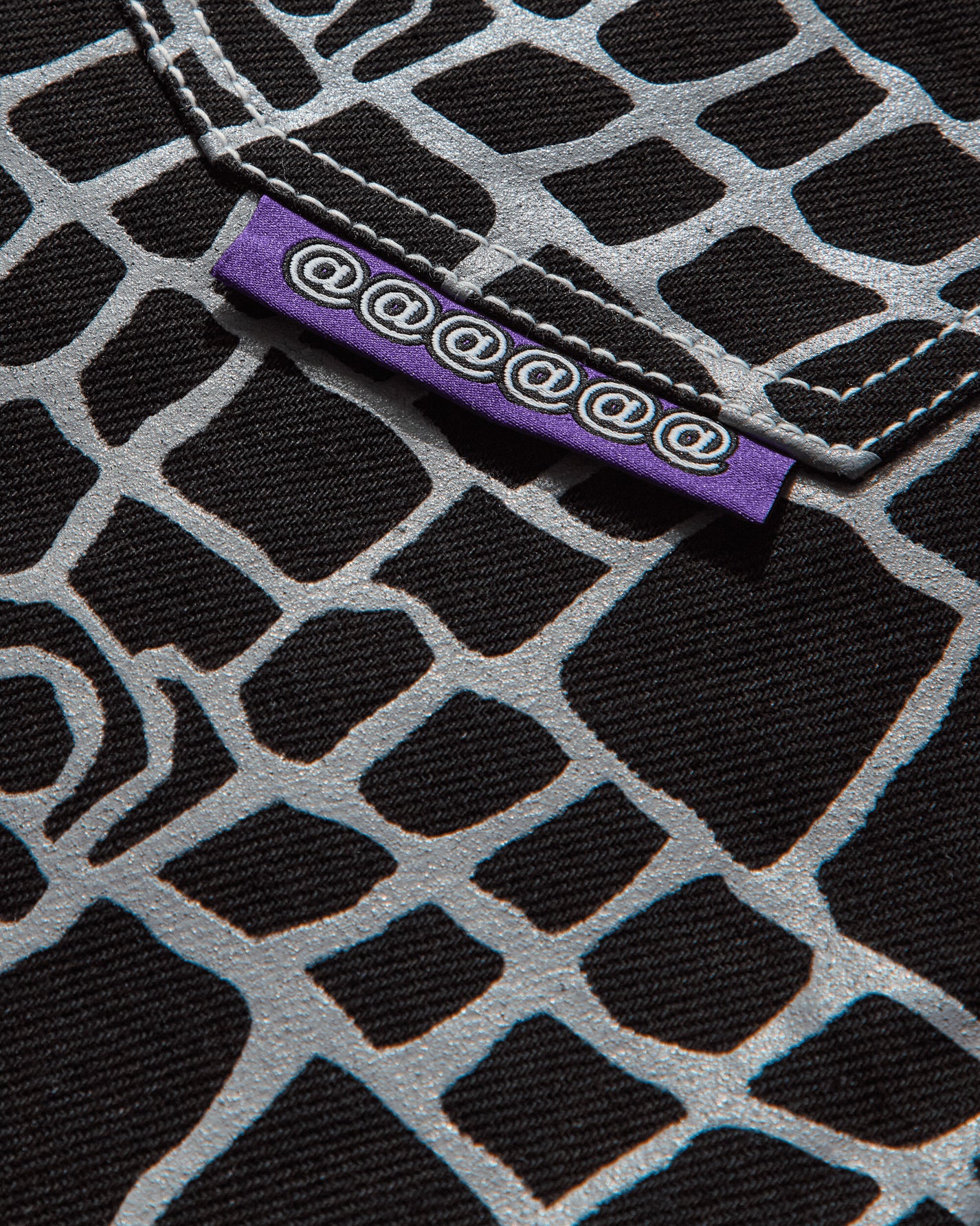 Always Do What You Should Do Croc Print Denim Shorts Black Shorts Denim Short A25SHO006 BLACK