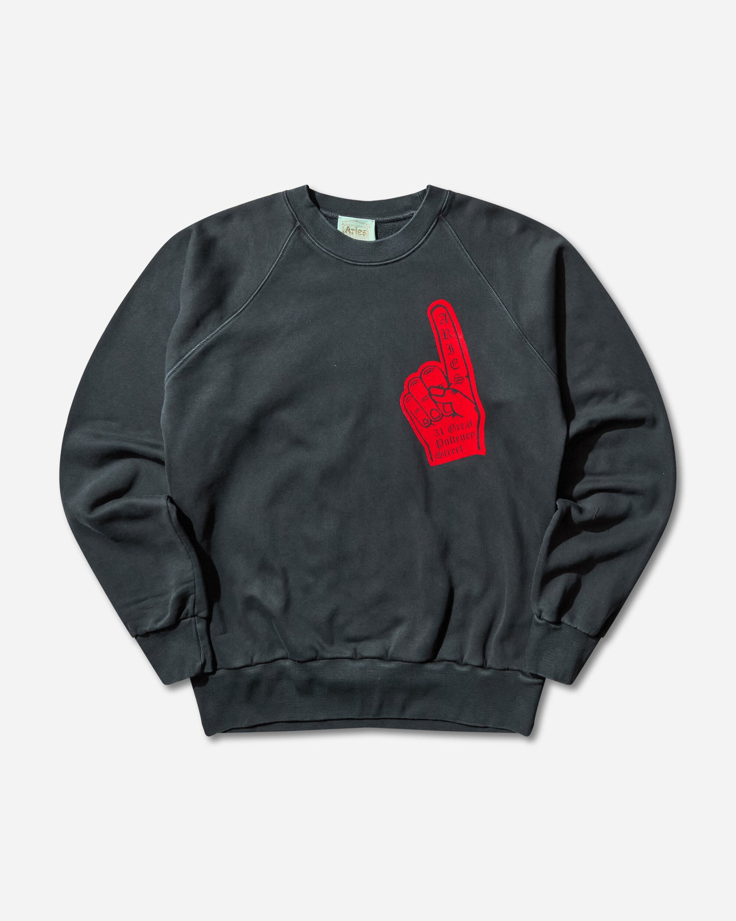 Aries Faded Supportive Finger Raglan Sweat Black Sweatshirts Crewneck AR2002104 Black