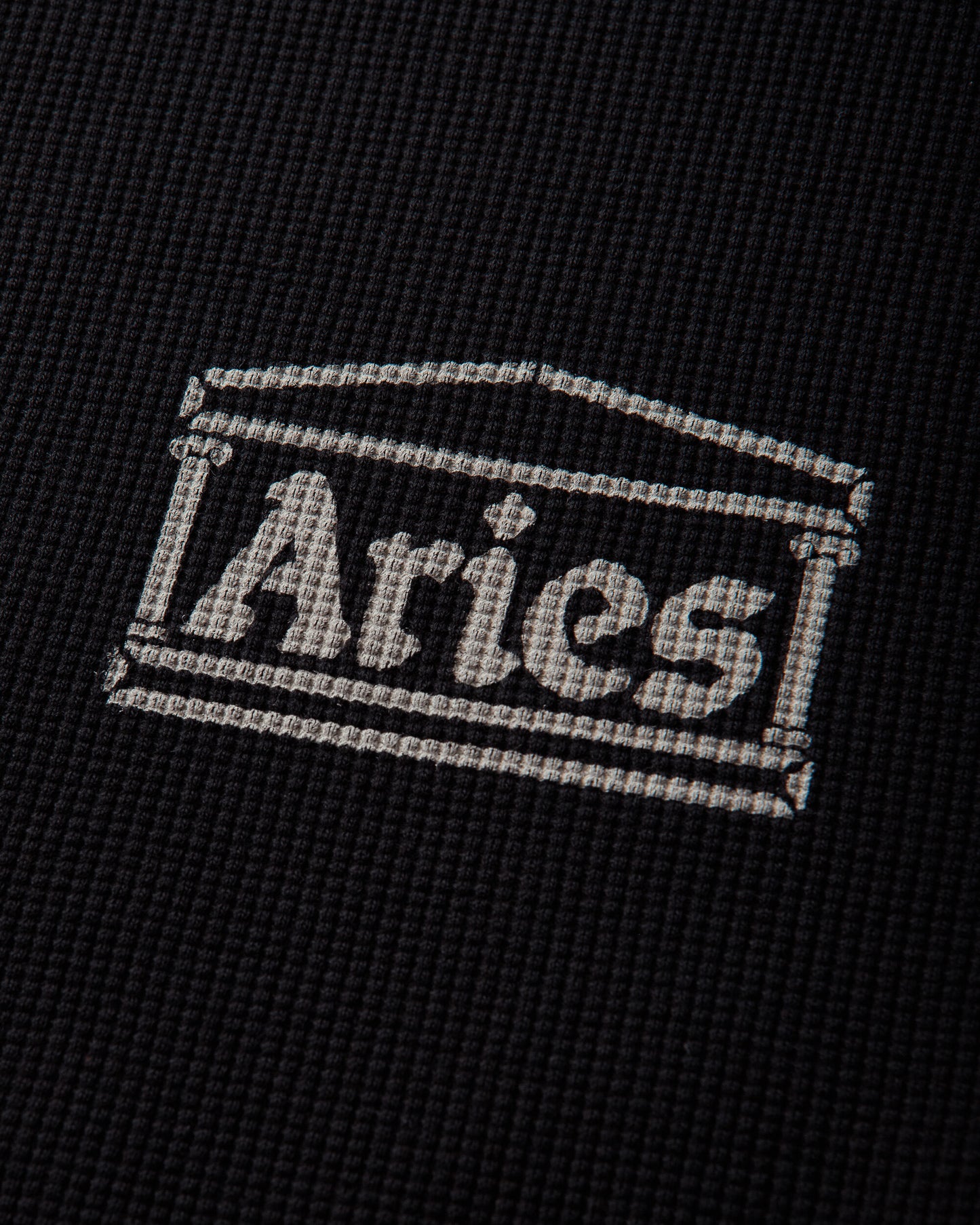 Aries Reversible Barbed Love Temple Waffle Ls Tee Black T-Shirts Longsleeve AR4066606 Black