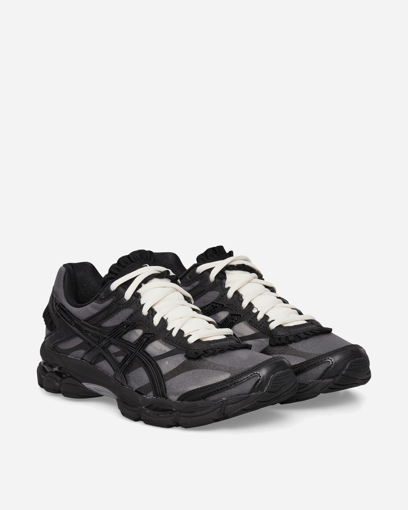Asics Gel-Cumulus 16 Black/Black Sneakers Low 1203B038-001
