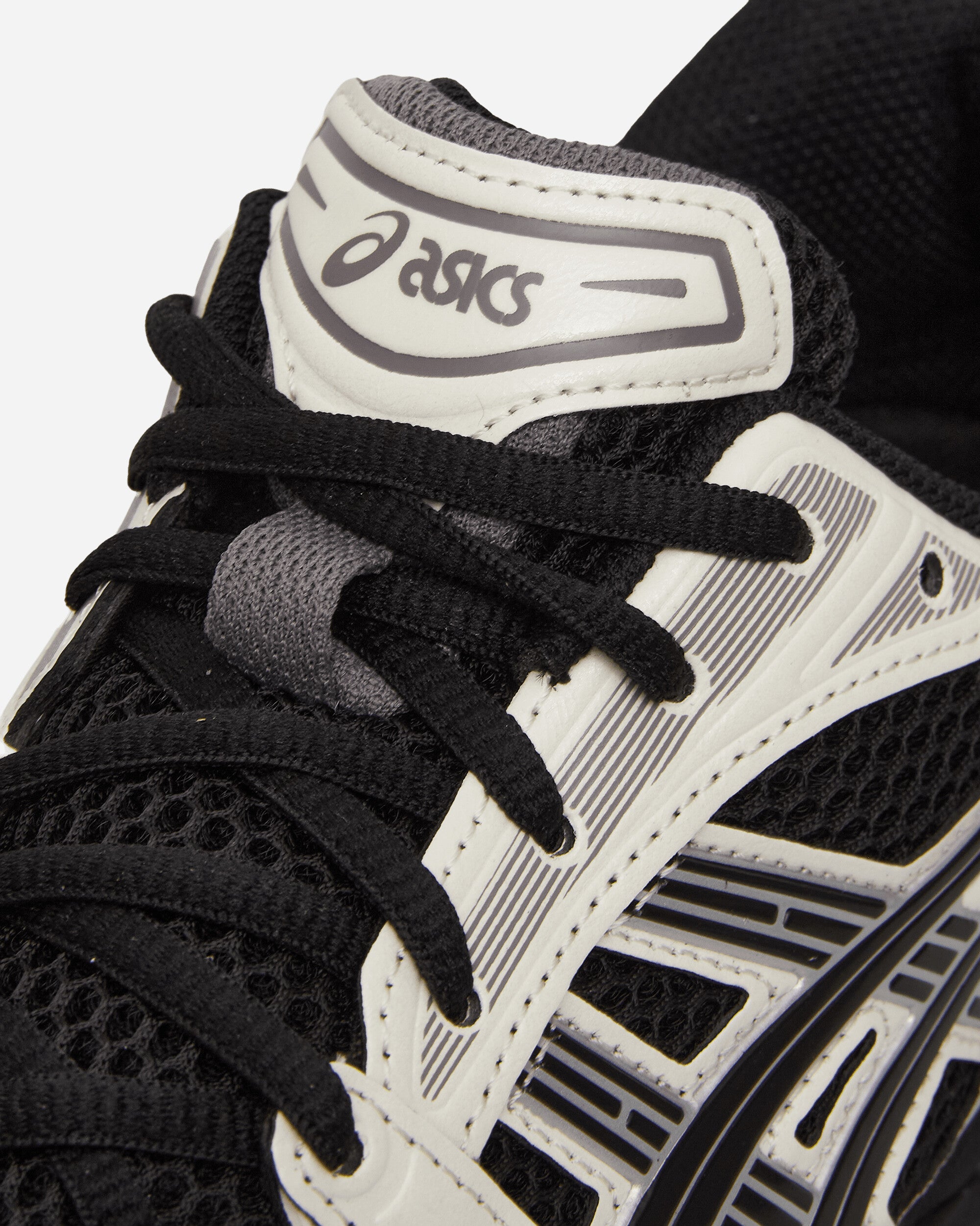 Asics Gel-Kayano 14 Black/Cream Sneakers Low 1203A537-002