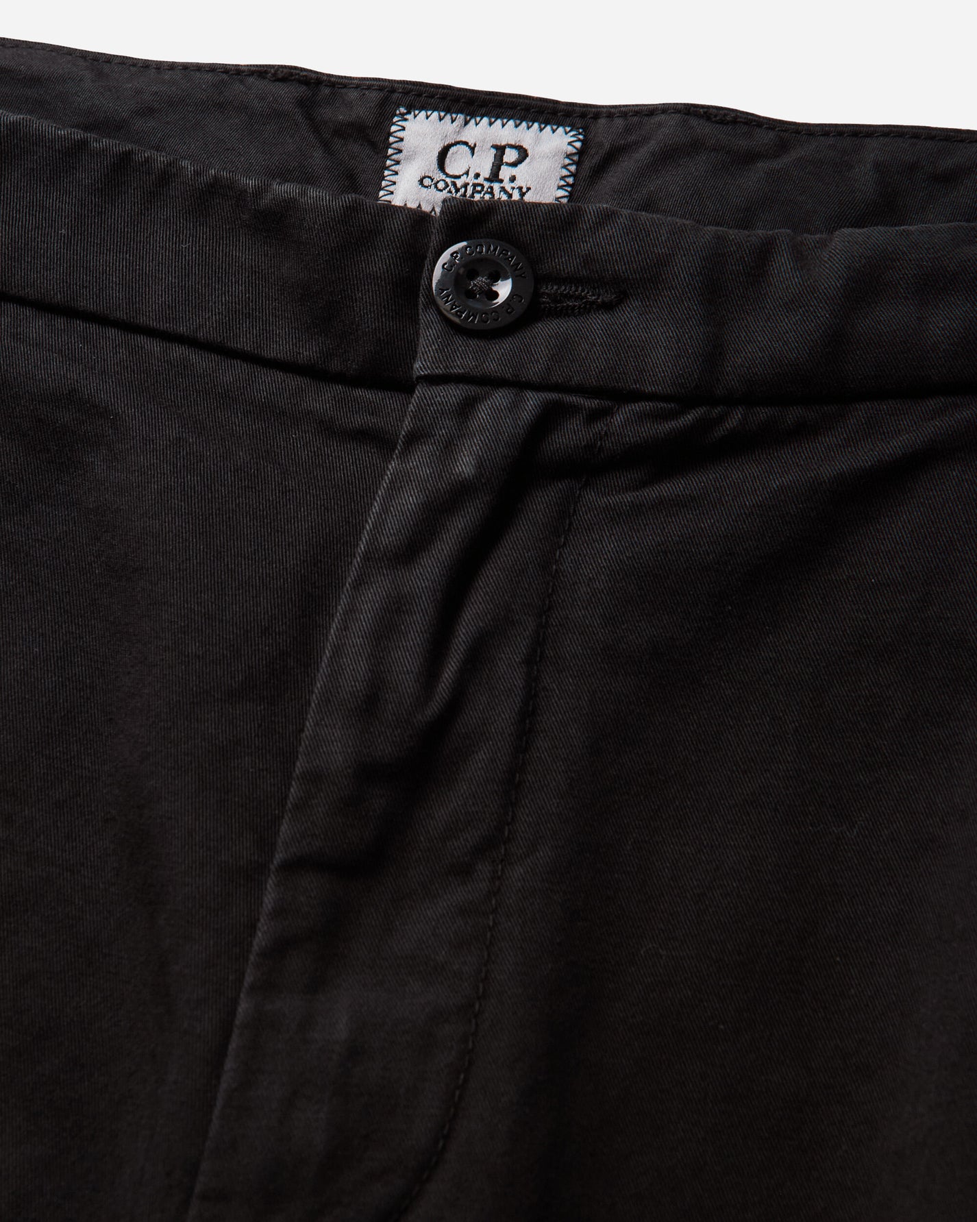 C.P. Company Cotton Gabardine Boxy Pleats Pants BLACK Pants Chinos 21CMPA252A-110458G 999