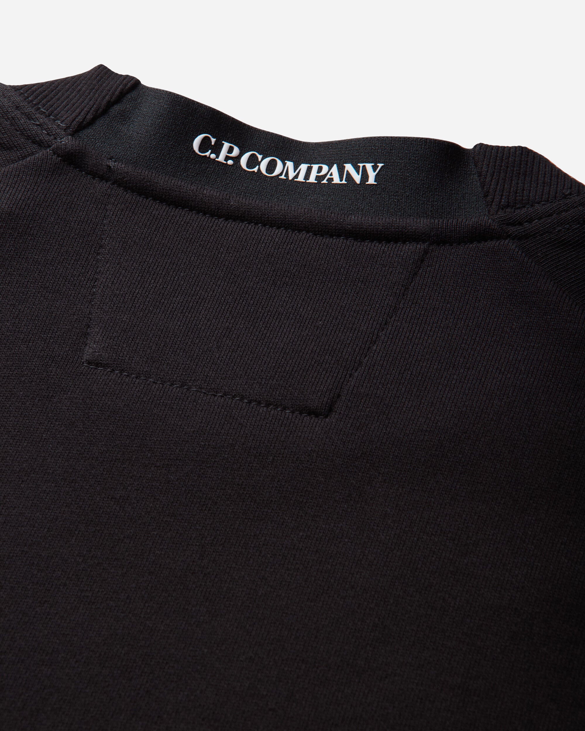 C.P. Company Diagonal Raised Fleece Crewneck Lens Sweatshirt BLACK Sweatshirts Crewneck RCCMSS713A-005086W 999