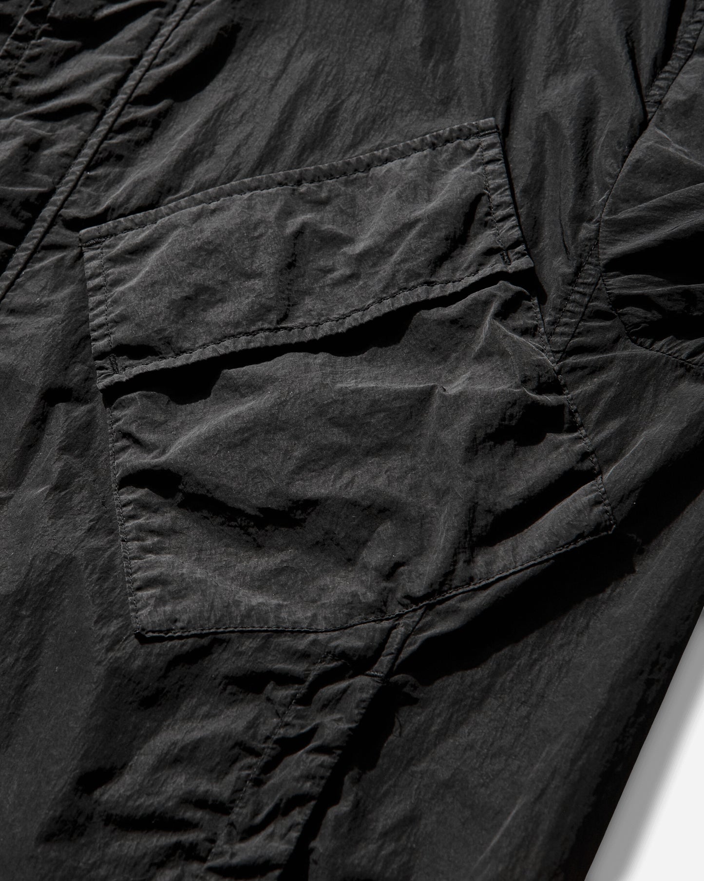 C.P. Company Chrome-R Hooded Lens Overshirt Black Shirts Overshirt 20CMOS058A-005904G 999