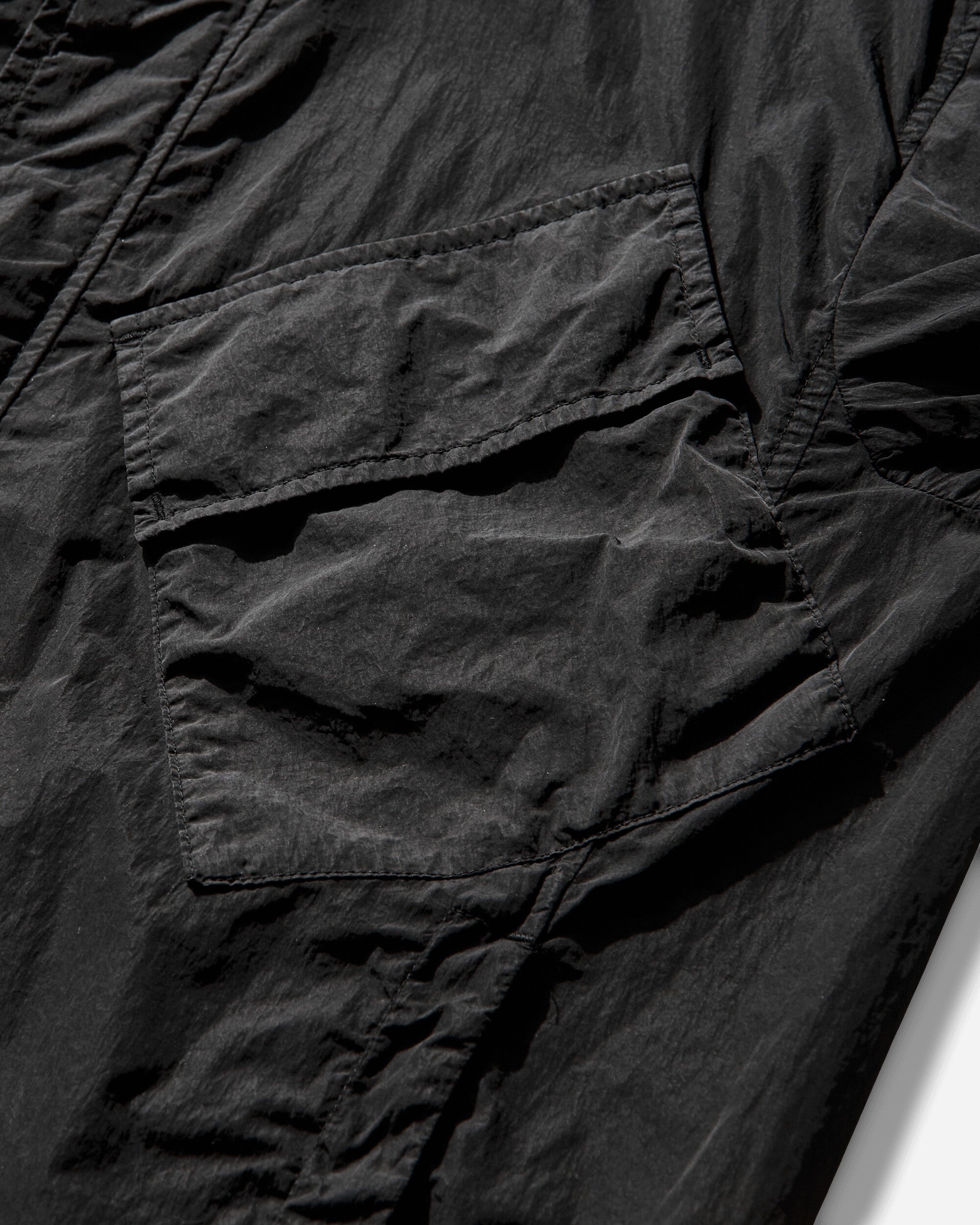 C.P. Company Chrome-R Hooded Lens Overshirt Black Shirts Overshirt 20CMOS058A-005904G 999