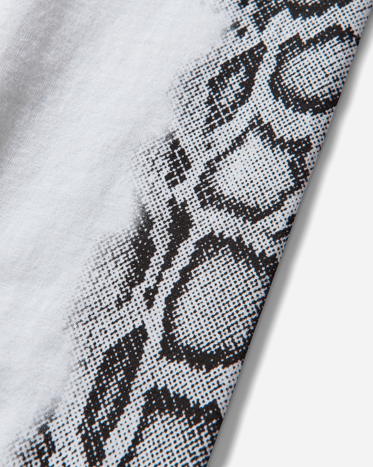 Carhartt WIP Ls Camo Snake T Shirt White T-Shirts Longsleeve I036387 0260