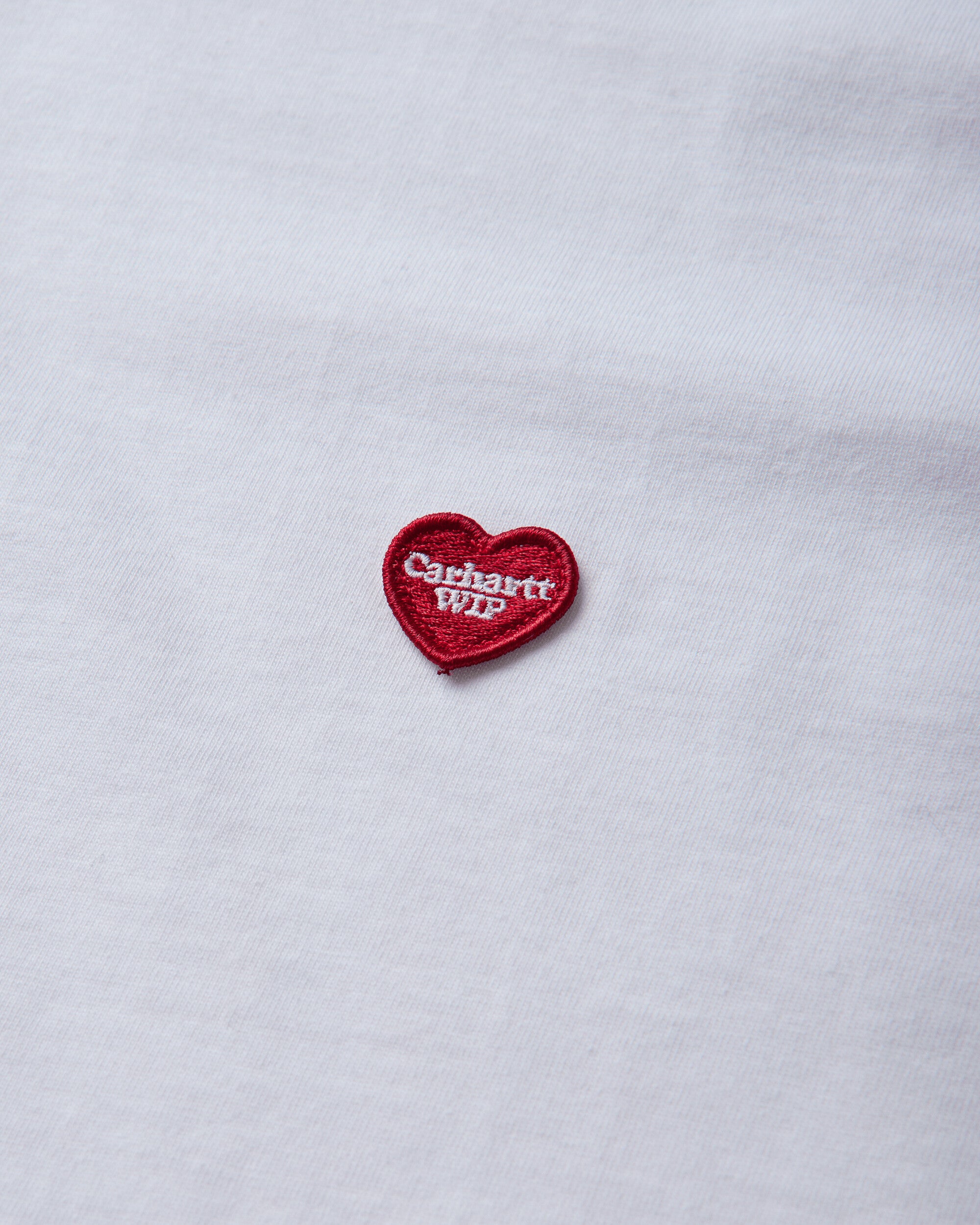 Carhartt WIP S/S Small Heart T-Shirt White/Red T-Shirts Shortsleeve I037116 1WZXX