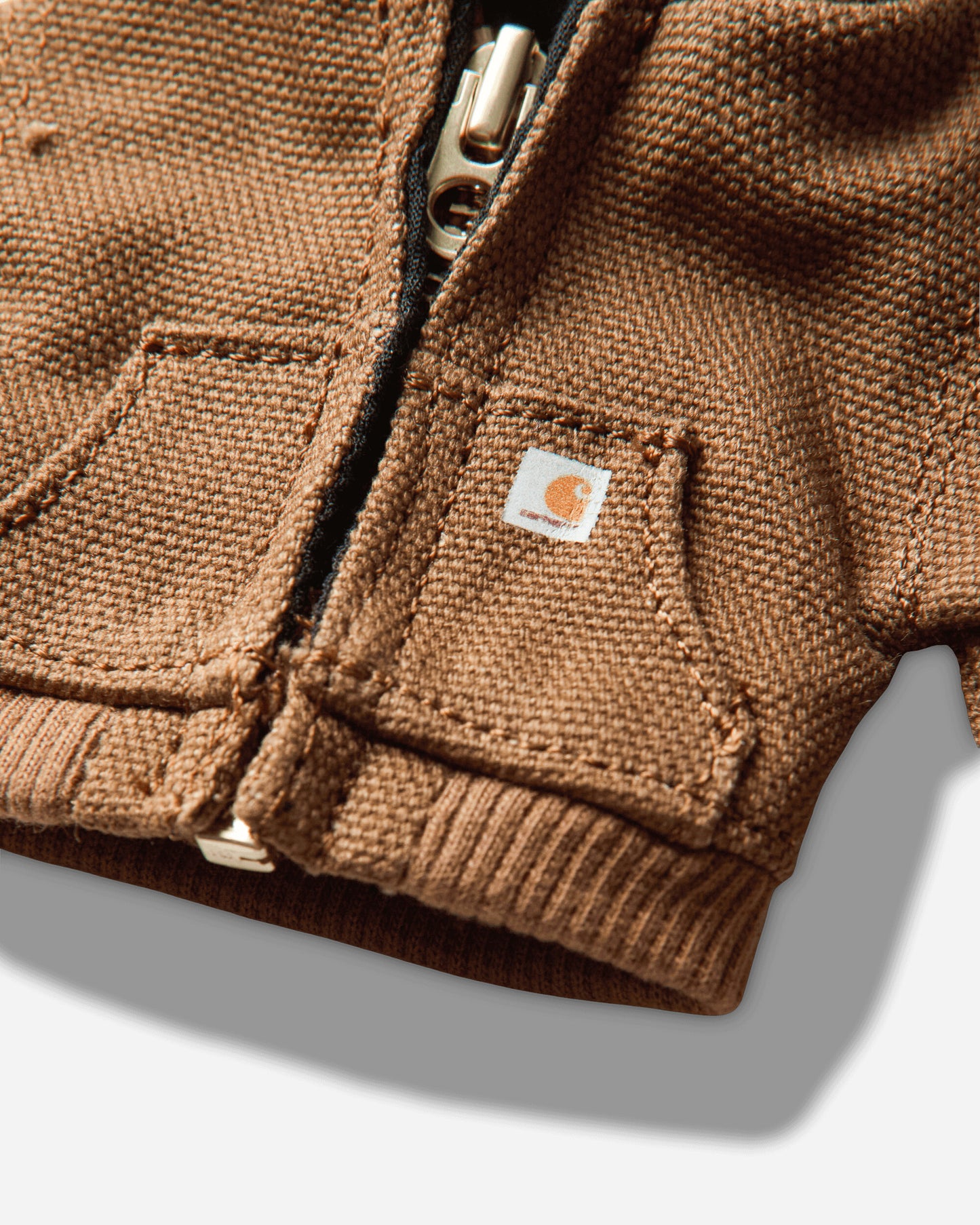 Carhartt WIP Mini Active Jacket Keychain Hamilton Brown Home Decor Stickers I036419 HZXX