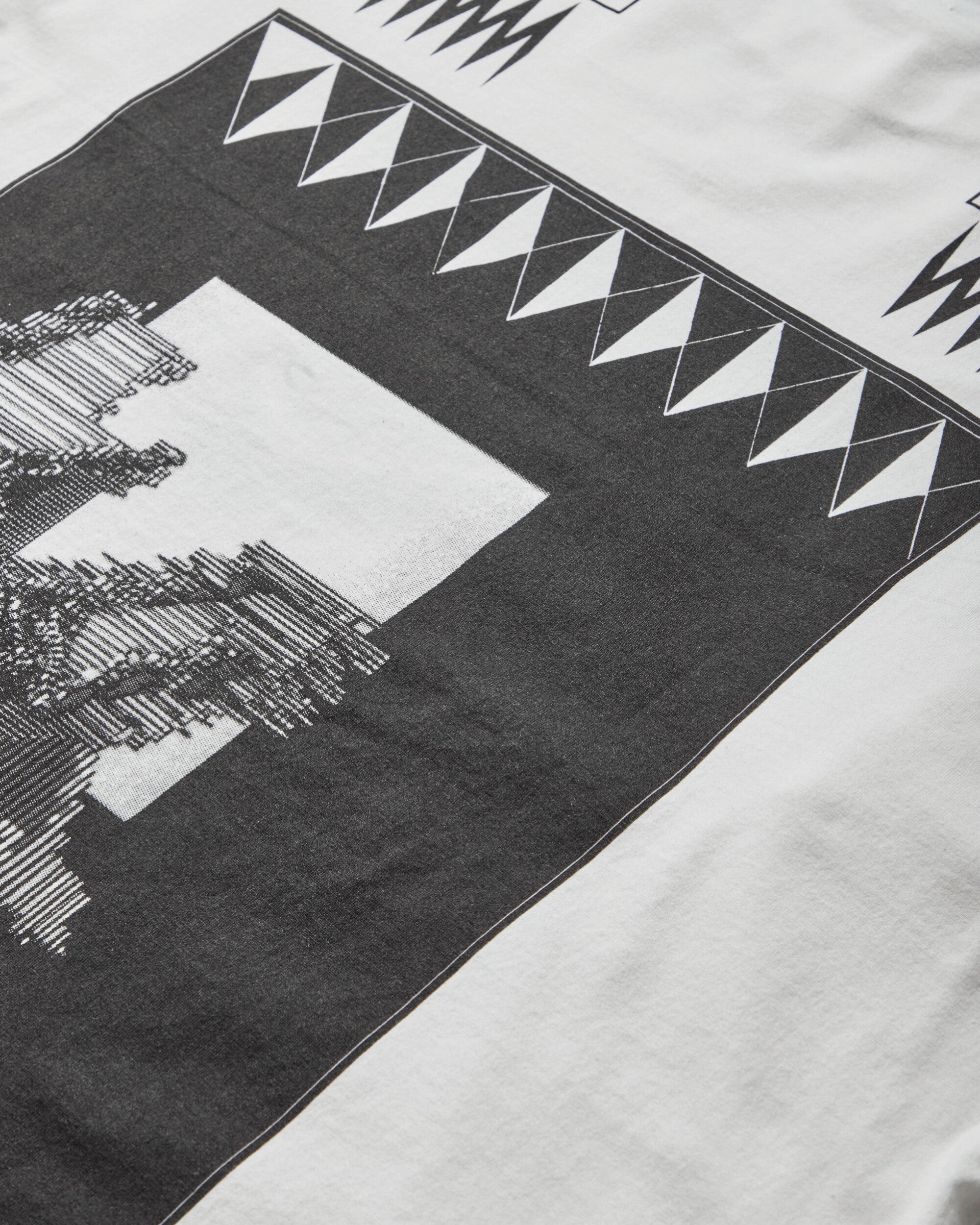 Cav Empt Century Cameo Long Sleeve T White T-Shirts Longsleeve CES28LT03 WHITE