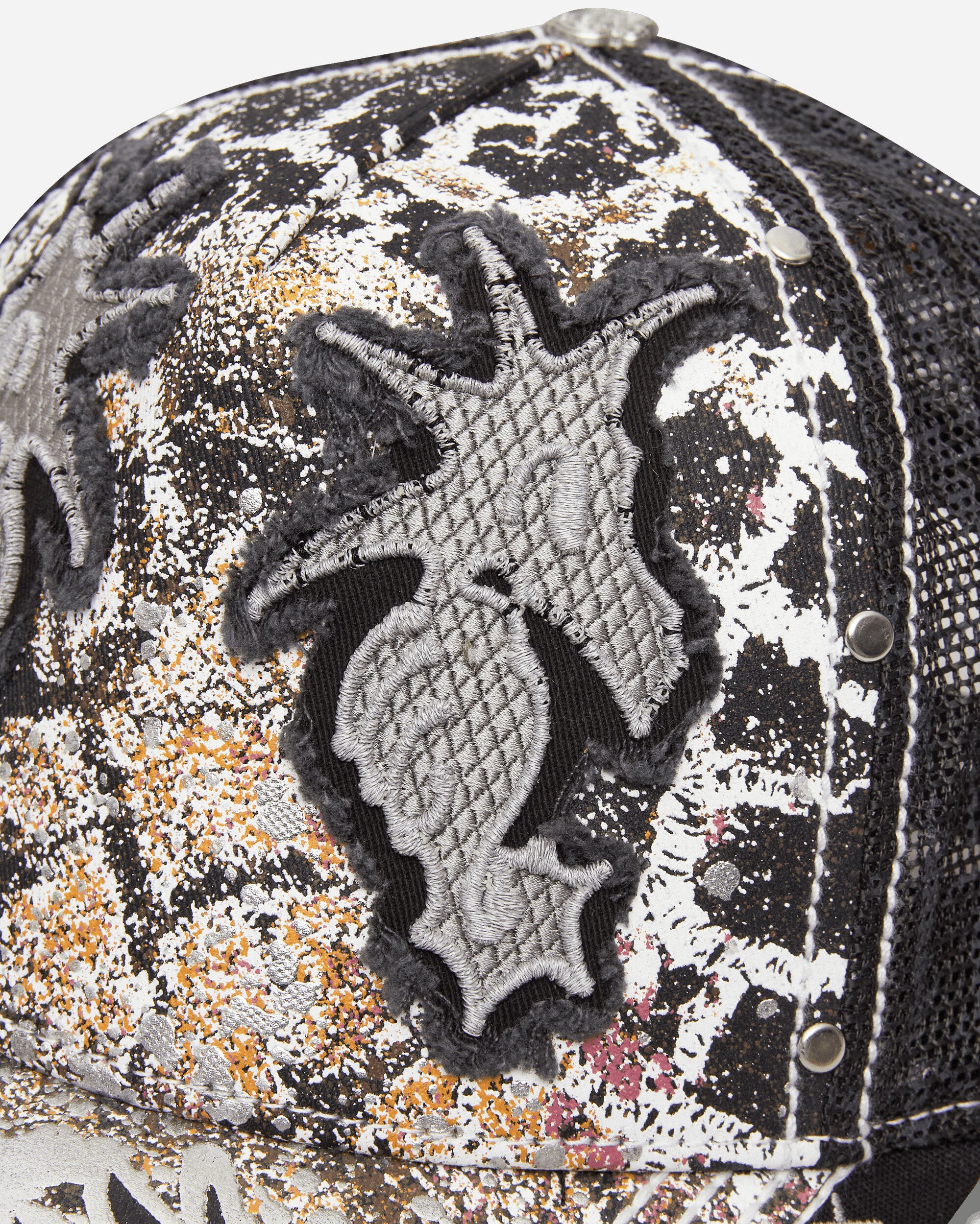 Chito Double Seahorse Patch Mesh Back Black Hats Caps C0226H001 BLACK