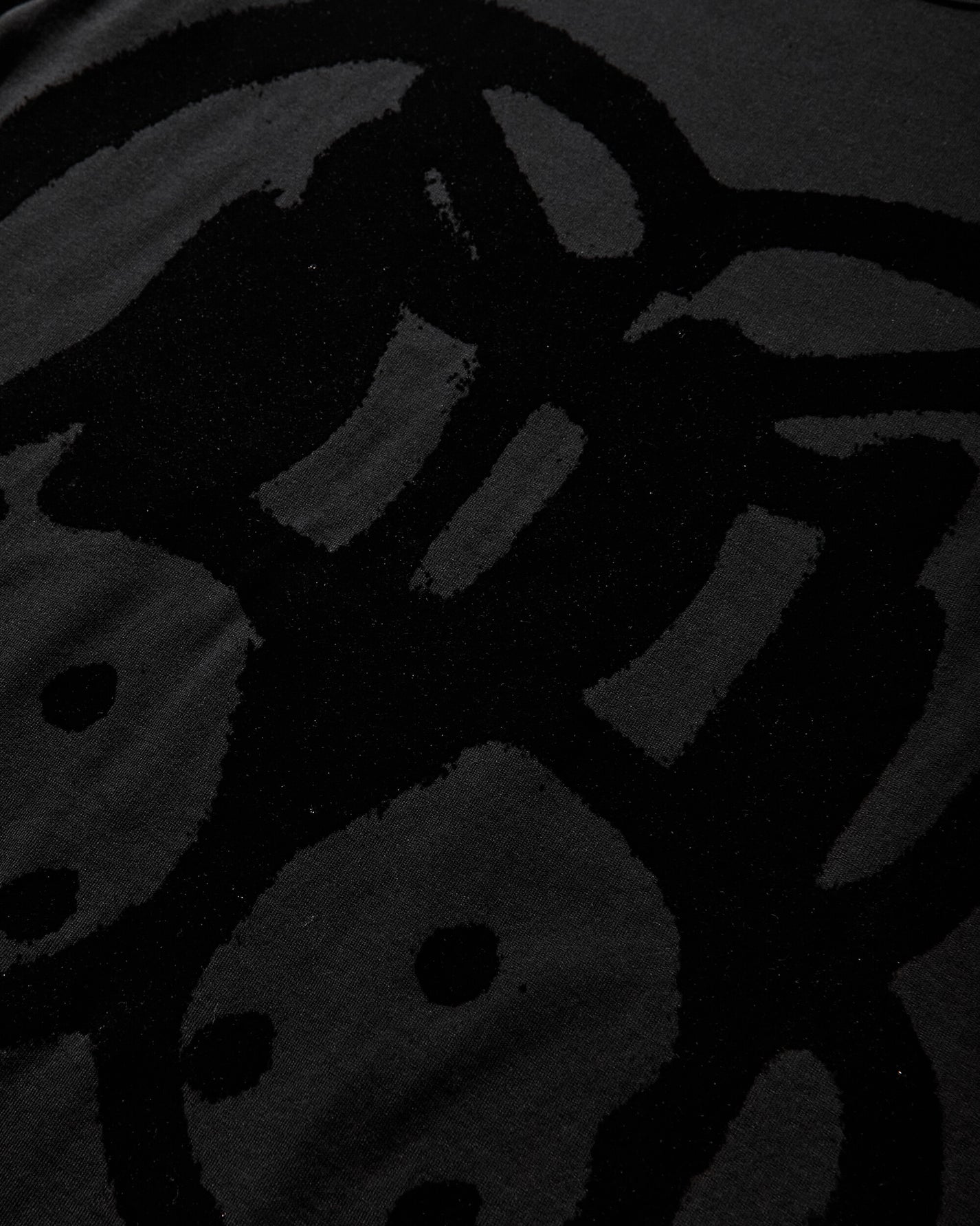 Chito Flocked Pup Ss Tee Black T-Shirts Shortsleeve C0825T011 BLACK