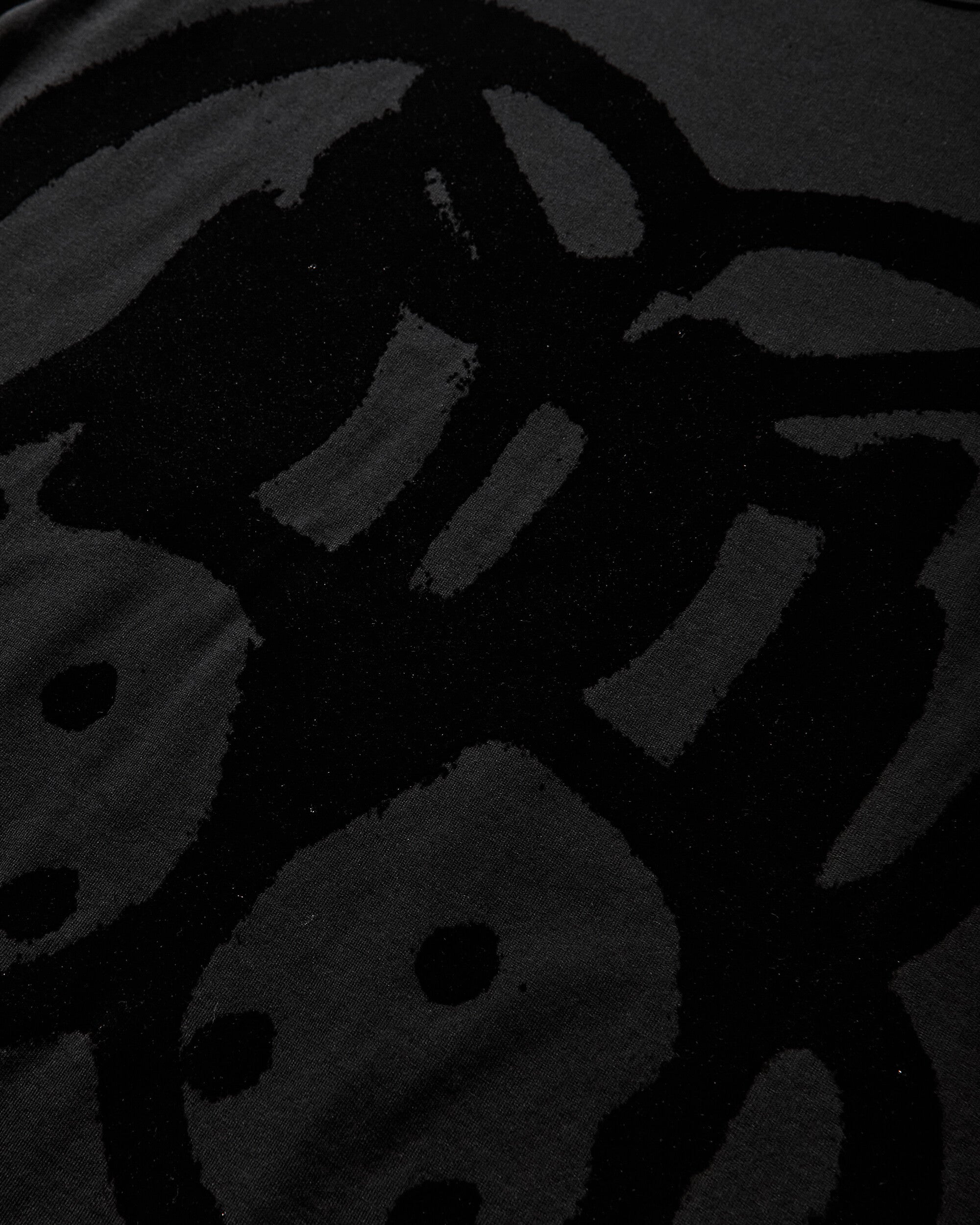 Chito Flocked Pup Ss Tee Black T-Shirts Shortsleeve C0825T011 BLACK