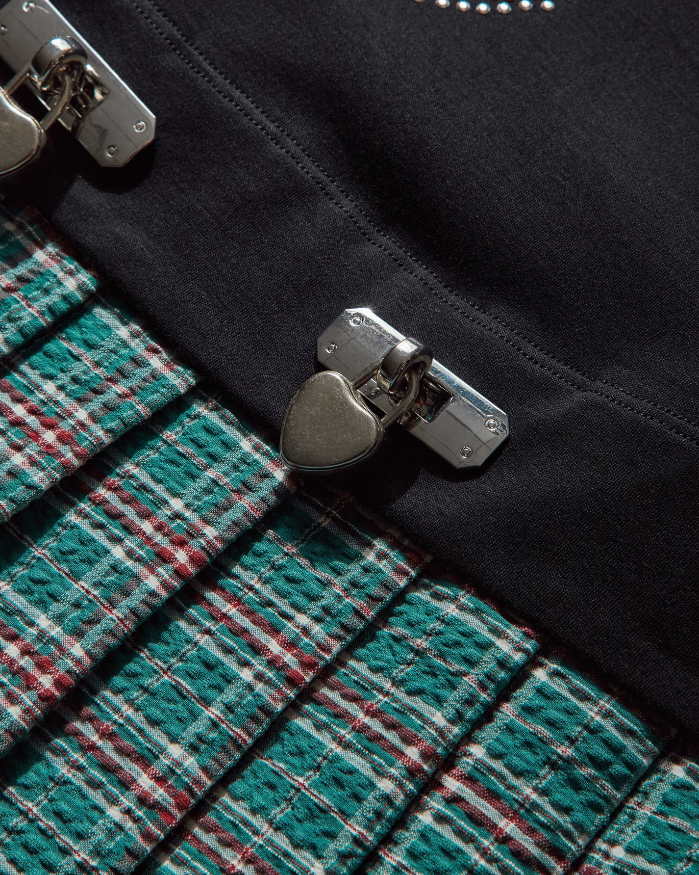 Chopova Lowena Wmns Spaced Out T-Shirt Dress Black/Green/Tartan  Dresses Dress Short 1355 BLCKGRN