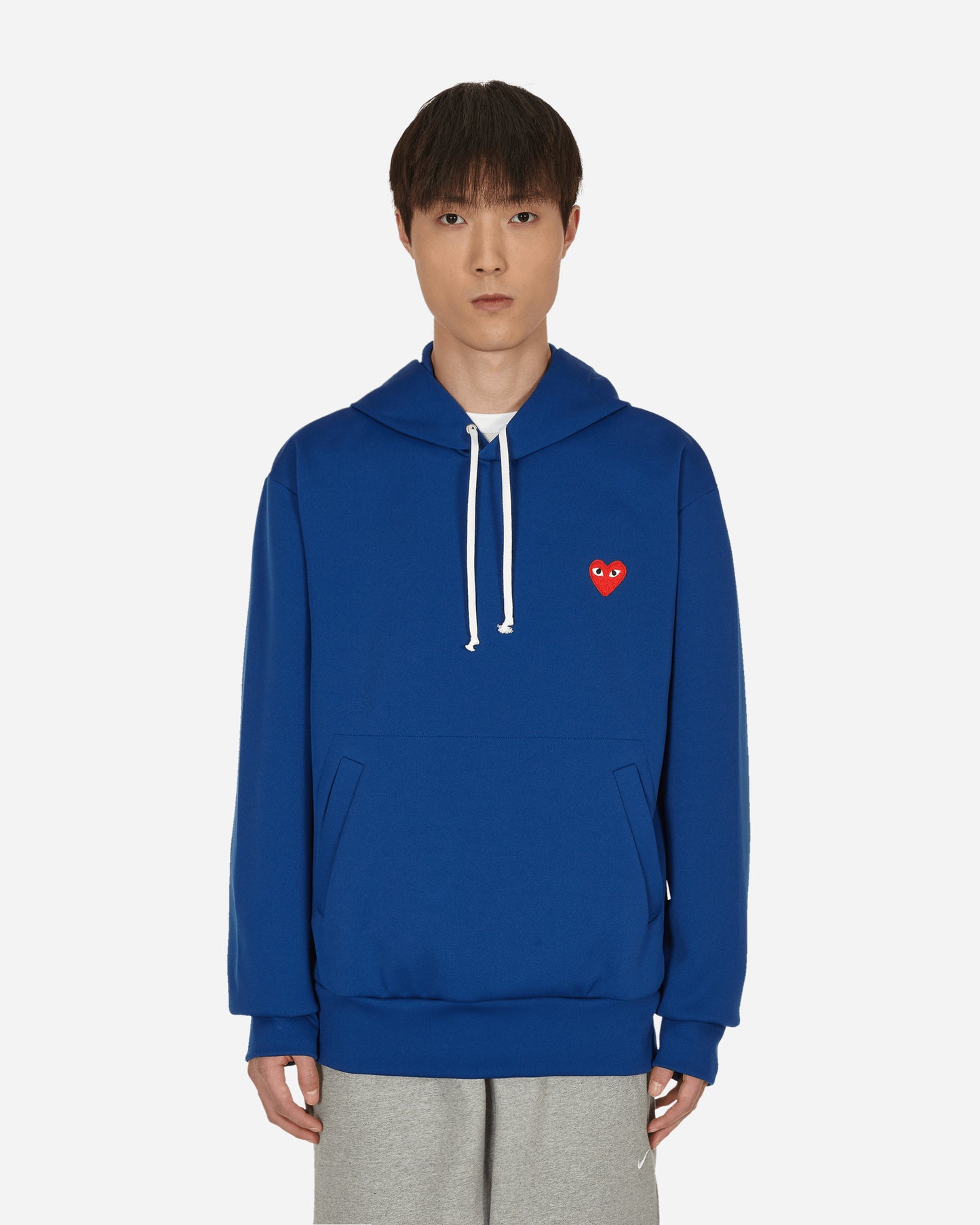 Comme Des Garçons Play Red Heart Navy Sweatshirts Hoodies P1T174 2
