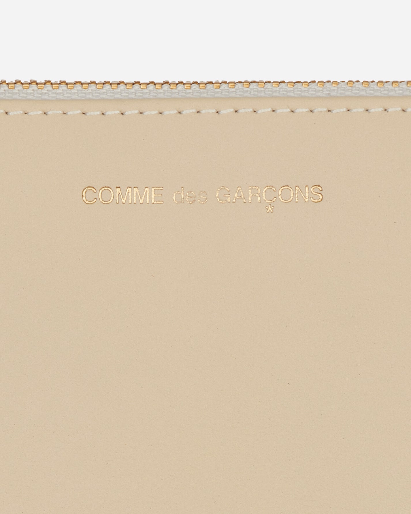 Comme Des Garçons Wallet Comme Des Garcons Classic Leather Line Off White Wallets and Cardholders Wallets SA8100 802