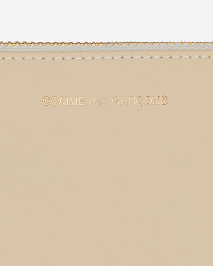 Comme Des Garçons Wallet Comme Des Garcons Classic Leather Line Off White Wallets and Cardholders Wallets SA8100 802