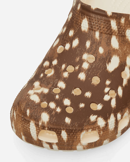 Crocs Classic Pop Animal Clog Carob Sandals and Slides Sandals and Mules CR.214153 2PO