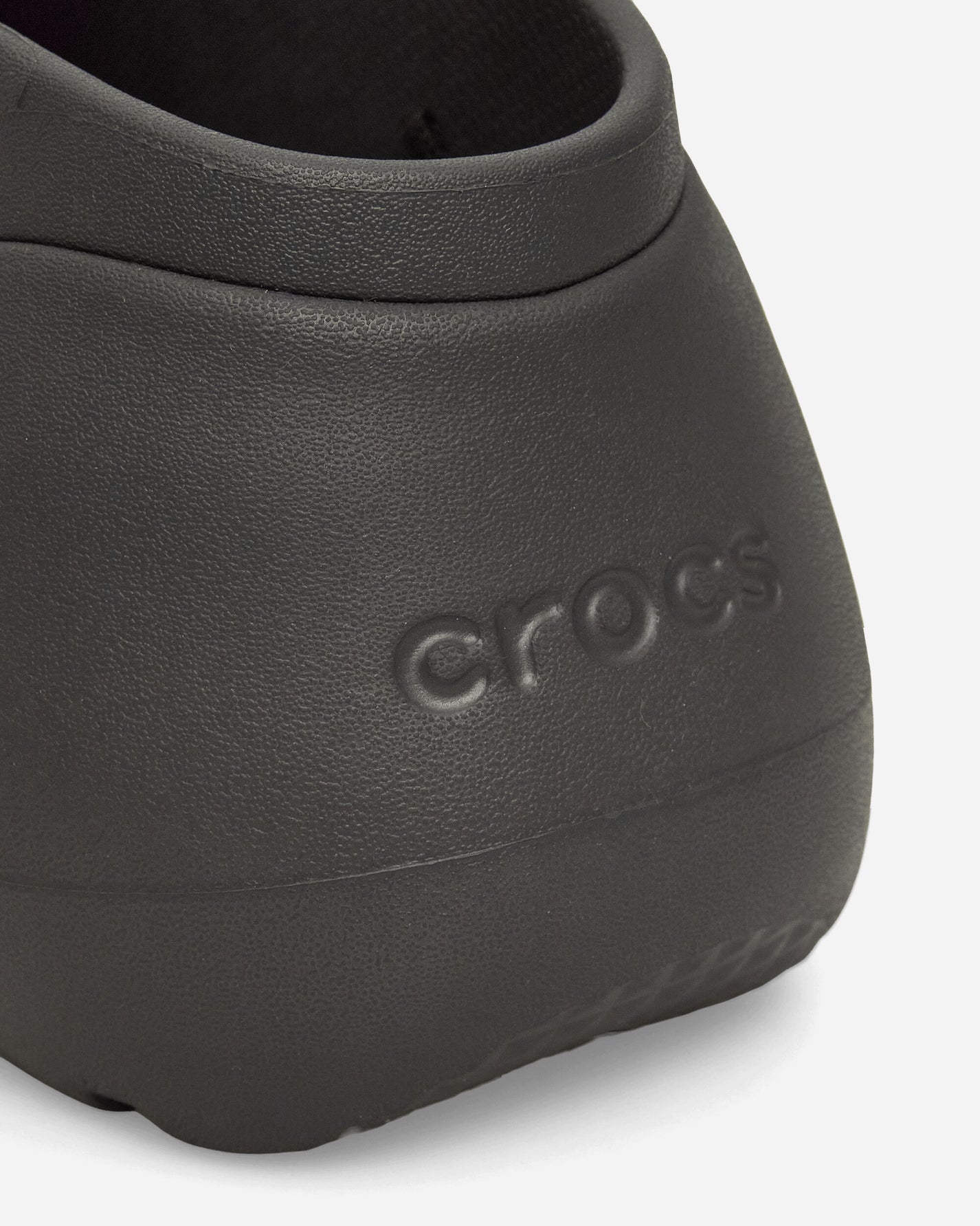 Crocs Crocs Hydra Clog Black Sand Sandals and Slides Sandals and Mules CR.210587 BKSD