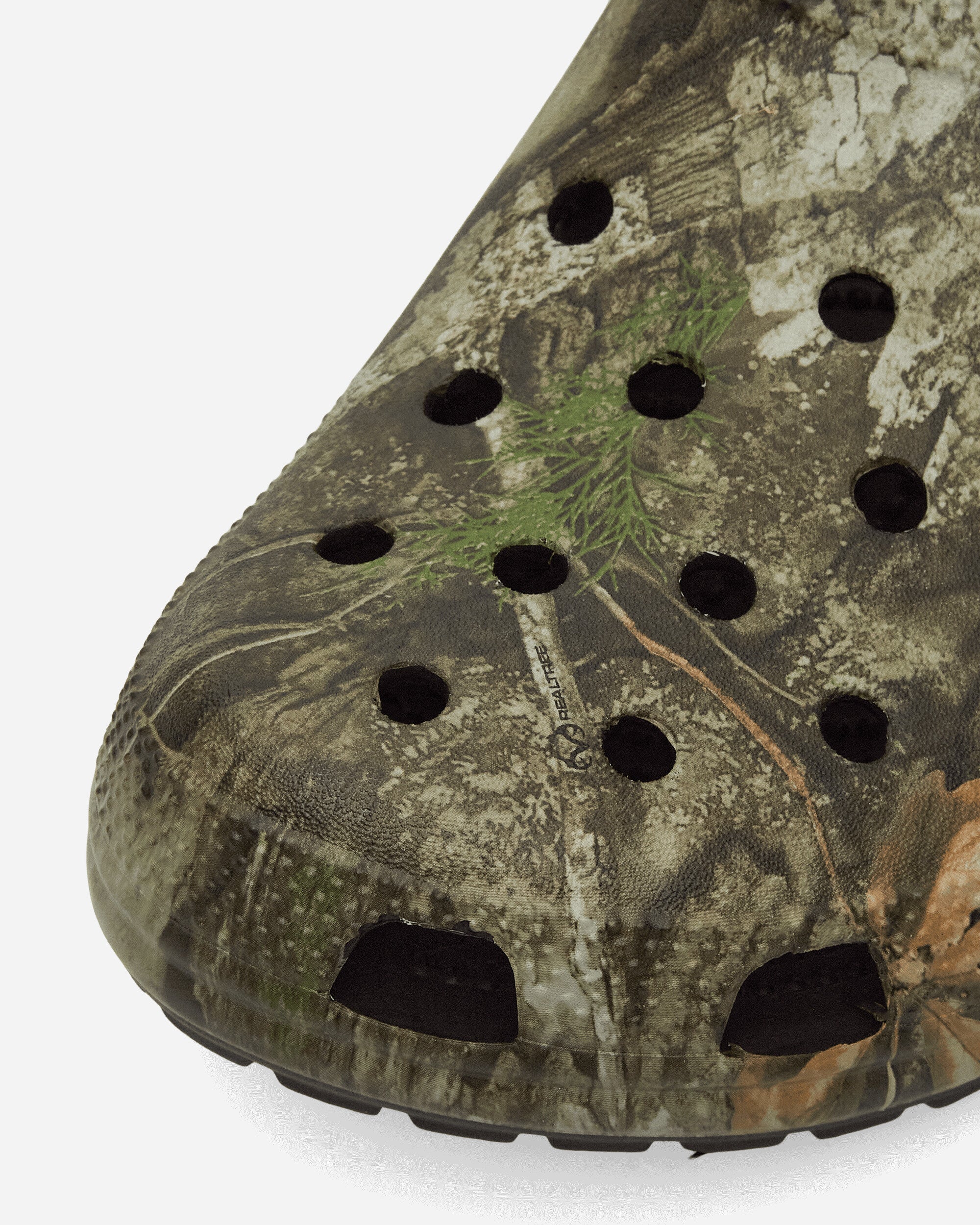 Crocs Realtree Apx Classic Clog Multicolor Sandals and Slides Sandals and Mules CR.210099 MLT