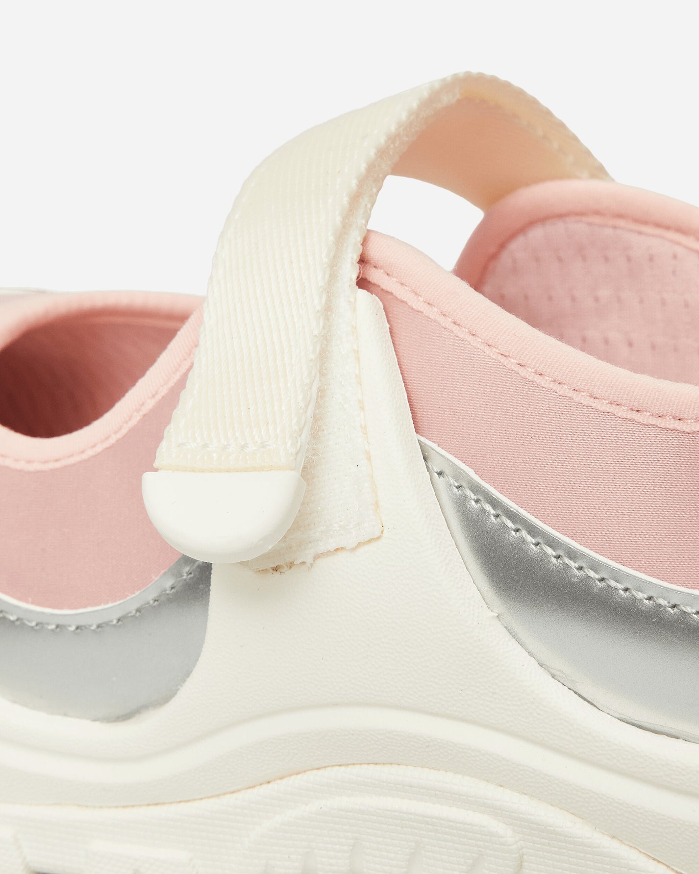 Crocs Wmns Terre W Chalk Sandals and Slides Sandals and Mules CR.210639 CHAL