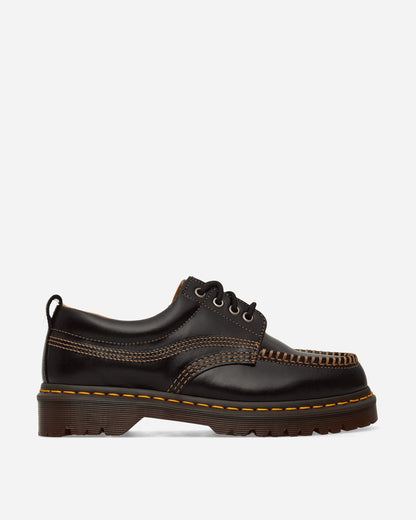 Dr. Martens Lowell Black Analine  Classic Shoes Laced Up 31816001