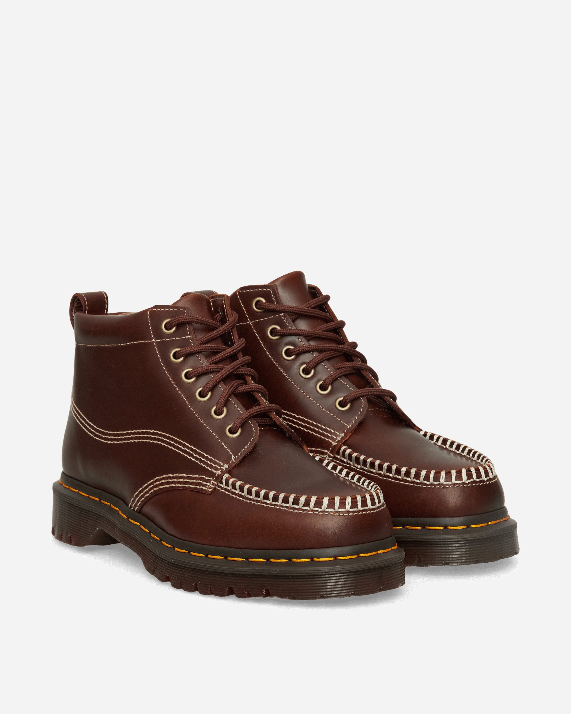 Dr. Martens Lowell Chukka  Butterscotch Orleans Classic Shoes Laced Up 42706200