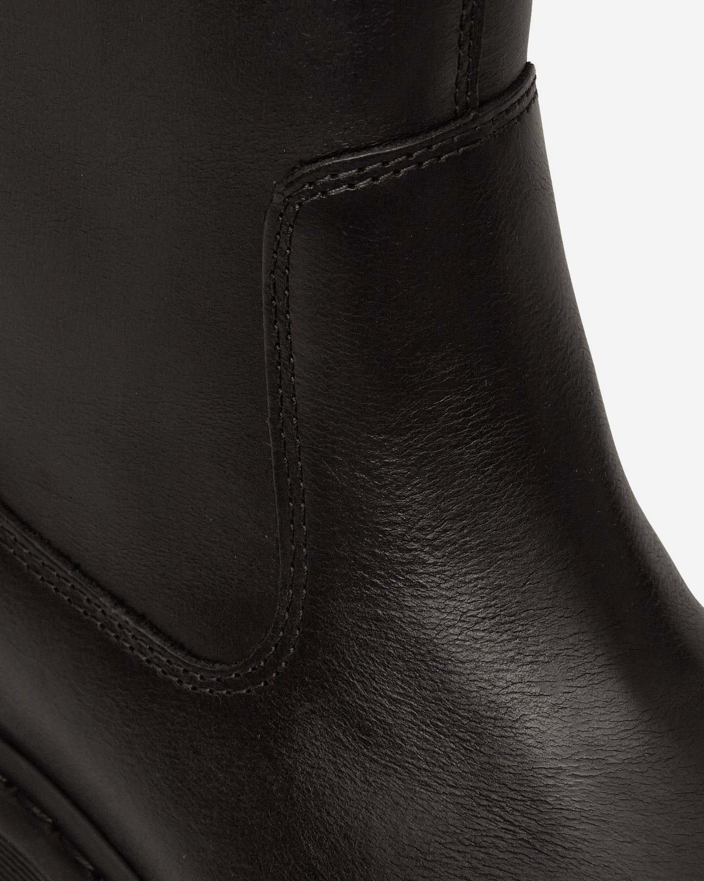 Dr. Martens Wmns Rejena Hi Black Old Harness Black Boots Mid Boot 42376001