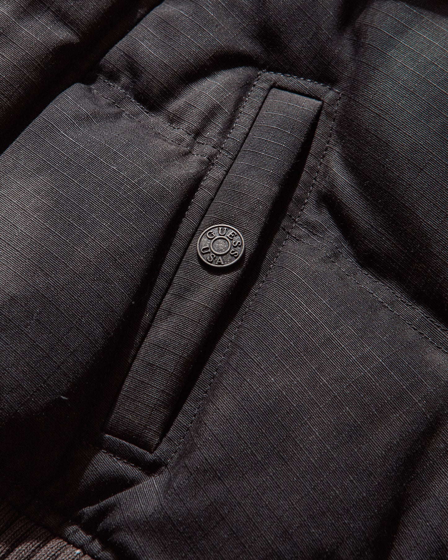 Guess Wmns Gusa Puffer Jacket Jet Black Multi Coats and Jackets Jackets W5BL10WGF30 JTMU