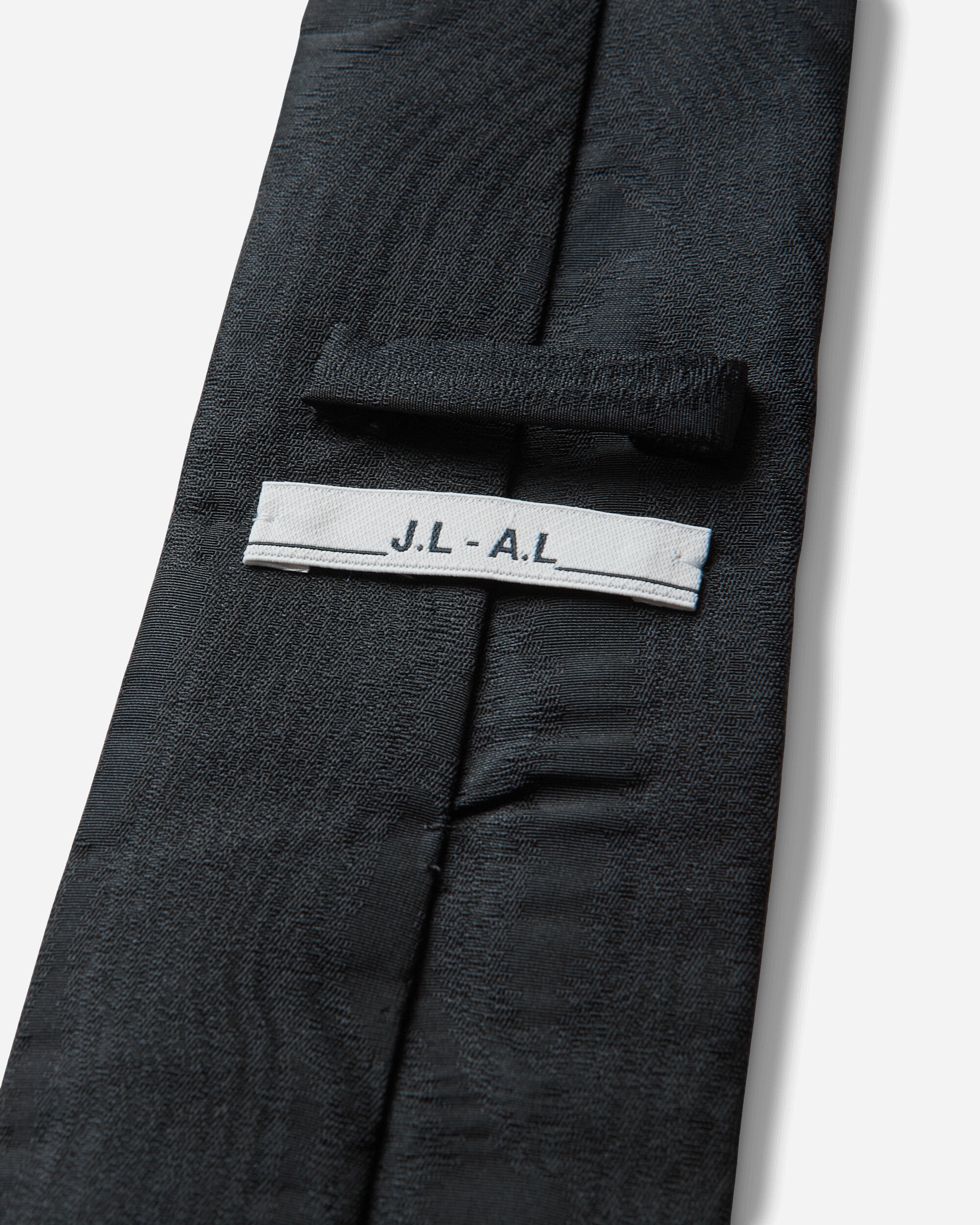 _J.L-A.L_ Tie Jet black Gloves and Scarves Scarves and Warmneck JBMW2187FA94 BLK0090