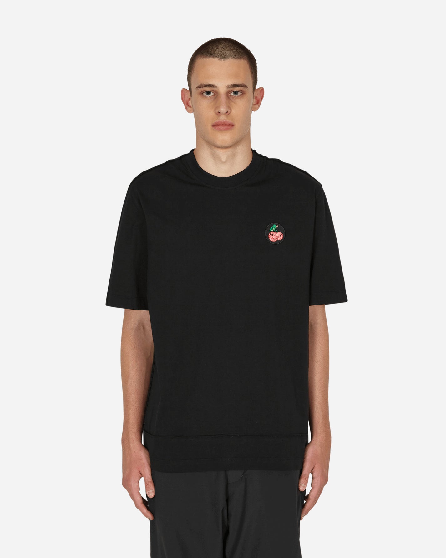 JordanLuca Cherries T-Shirt Black T-Shirts Shortsleeve 7100120001412 001