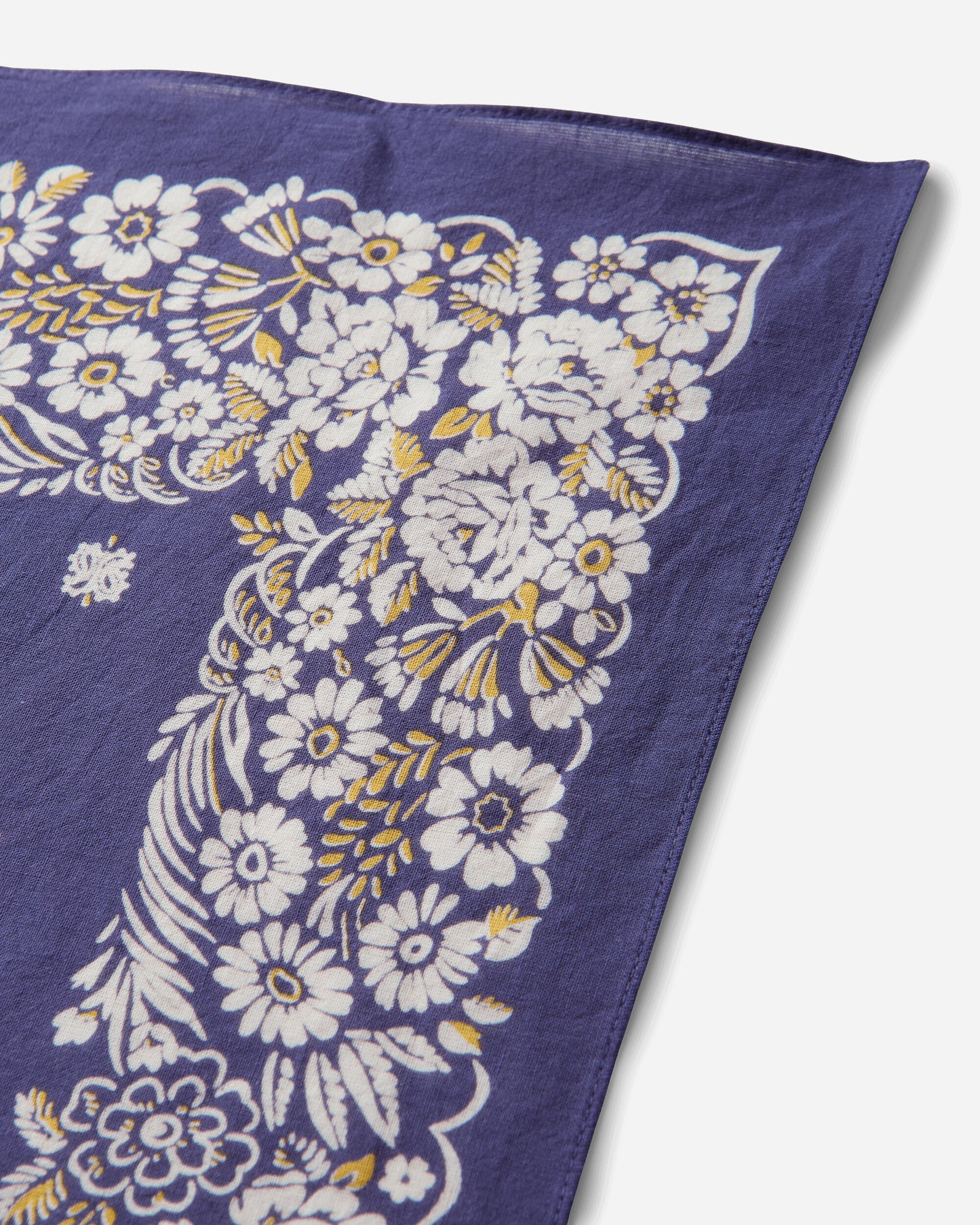 KAPITAL Fastcolor Selvedge Bandanna (Churchill Garden) 20X20 Purple Gloves and Scarves Bandanas K2508BA507 PURPLE