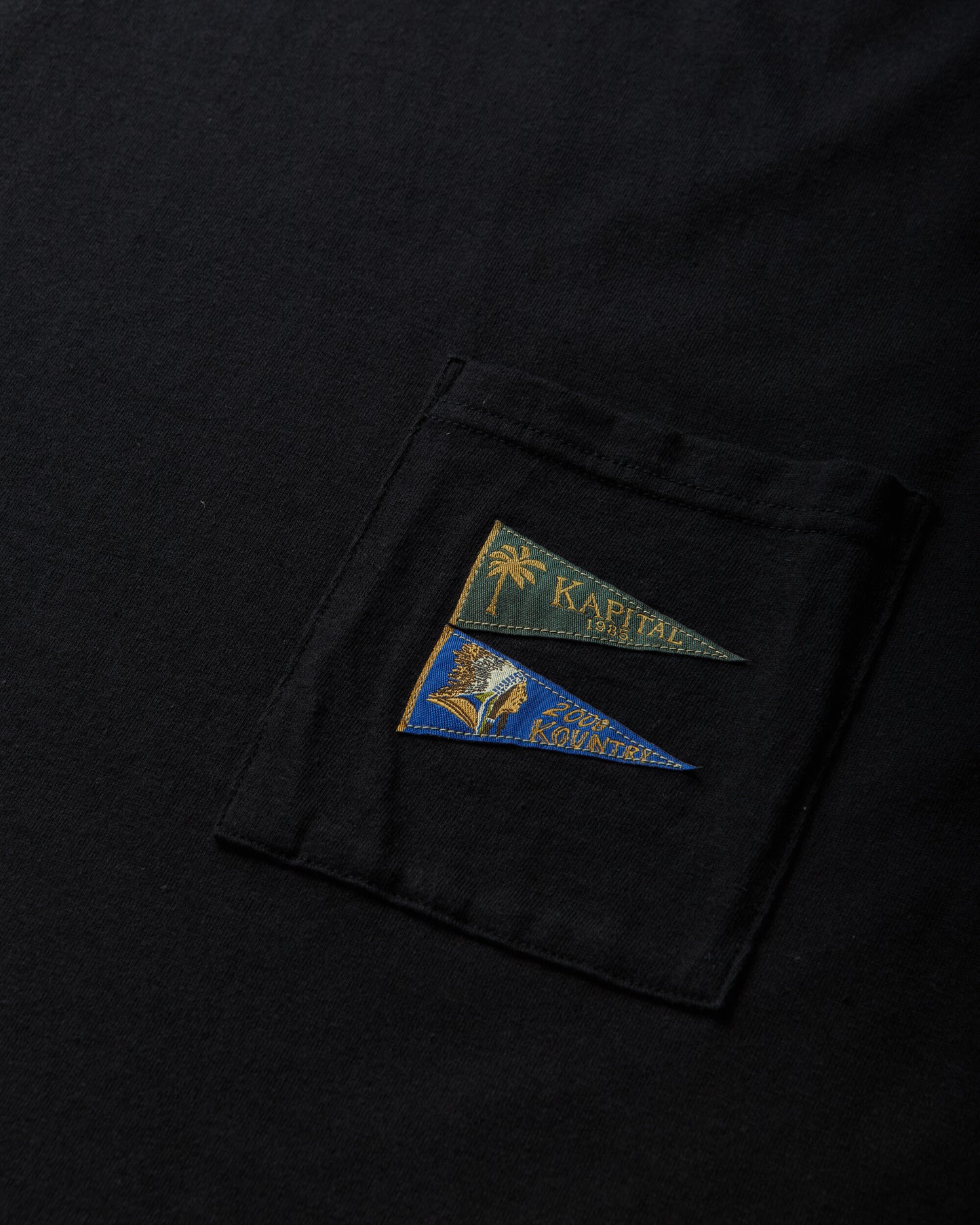 KAPITAL 20/-Jersey Pennant T (3Flags) Black T-Shirts Shortsleeve EK-1223SC BLACK