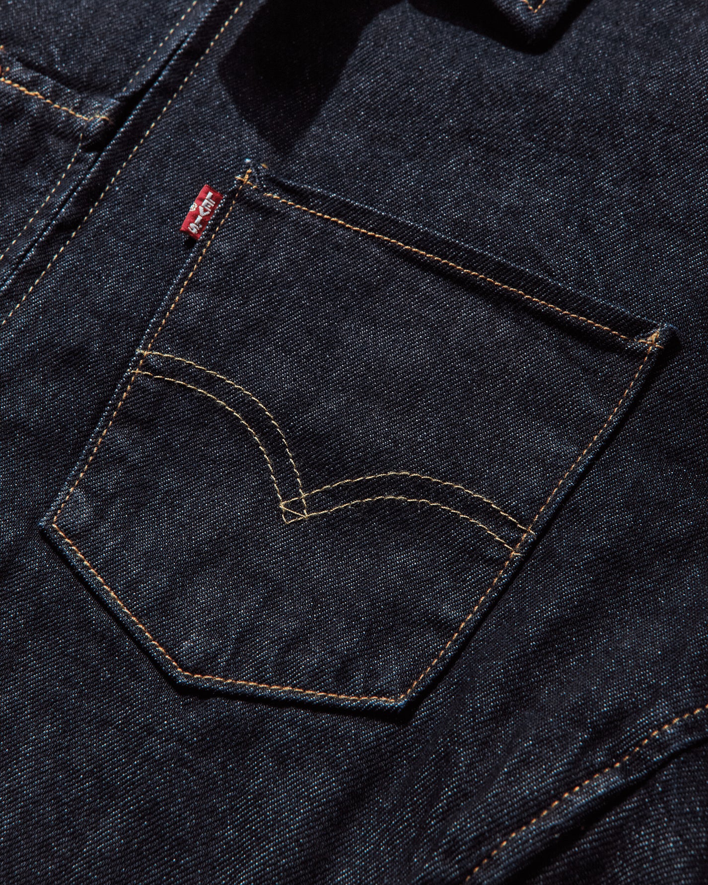 Levi's Levis Twist Trucker Med Indigo  Flat Finish Med Indigo Coats and Jackets Denim Jackets 003M3 0000