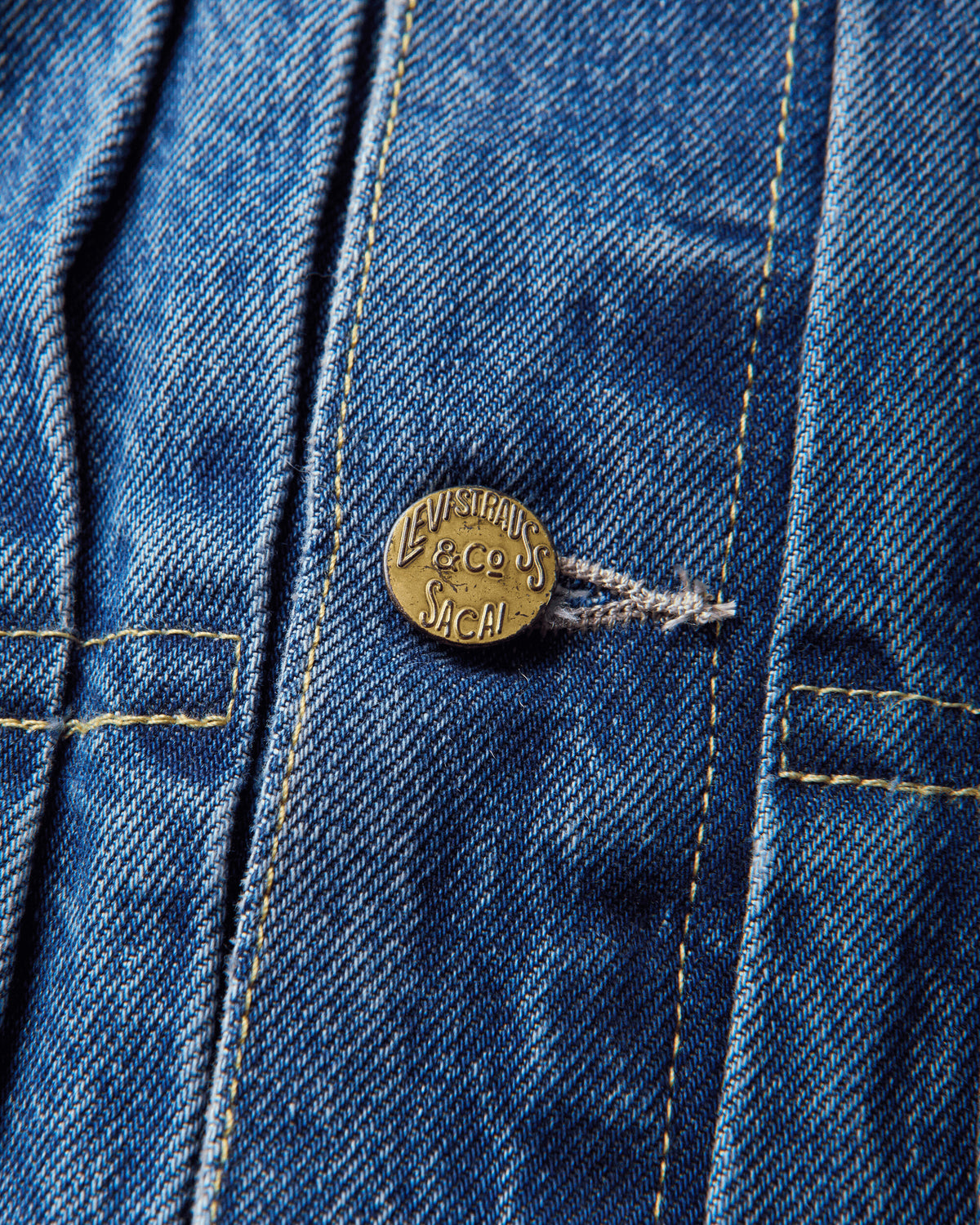 Levi's Levi's x Sacai Wmns Women'S Sherpa Jacket Washed Indigo Coats and Jackets Jackets 008BM-0002 401
