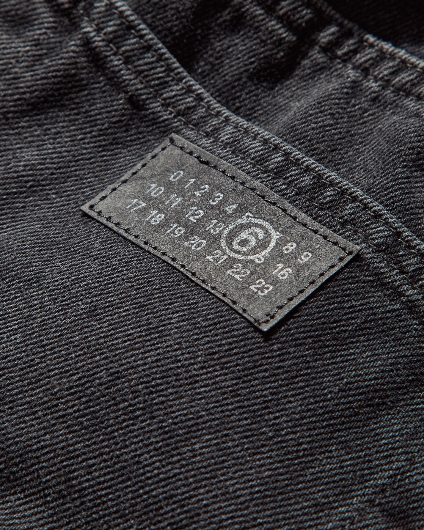 MM6 Maison Margiela Mm6 Pants 5 Pockets Black Pants Casual SH0LA0027 966