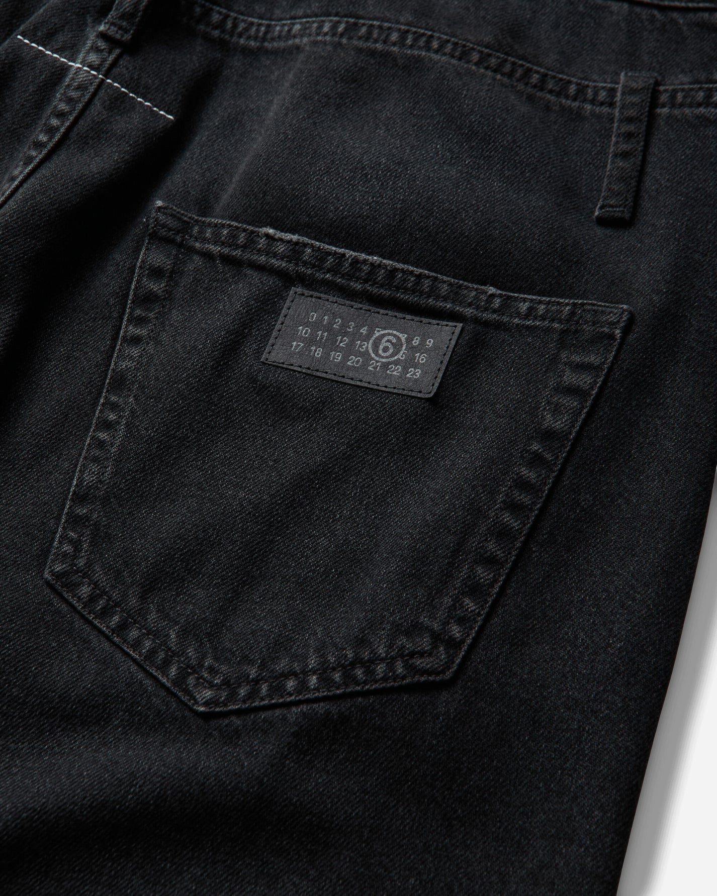 MM6 Maison Margiela Pants 5 Pockets Black Pants Denim SH0LA0040 963