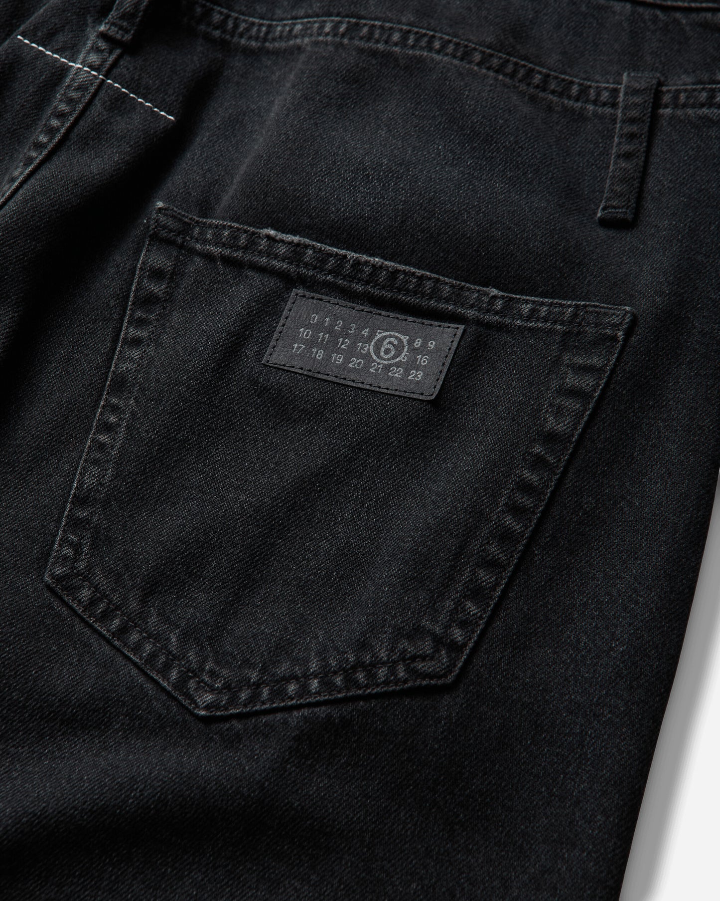 MM6 Maison Margiela Pants 5 Pockets Black Pants Denim SH0LA0040 963