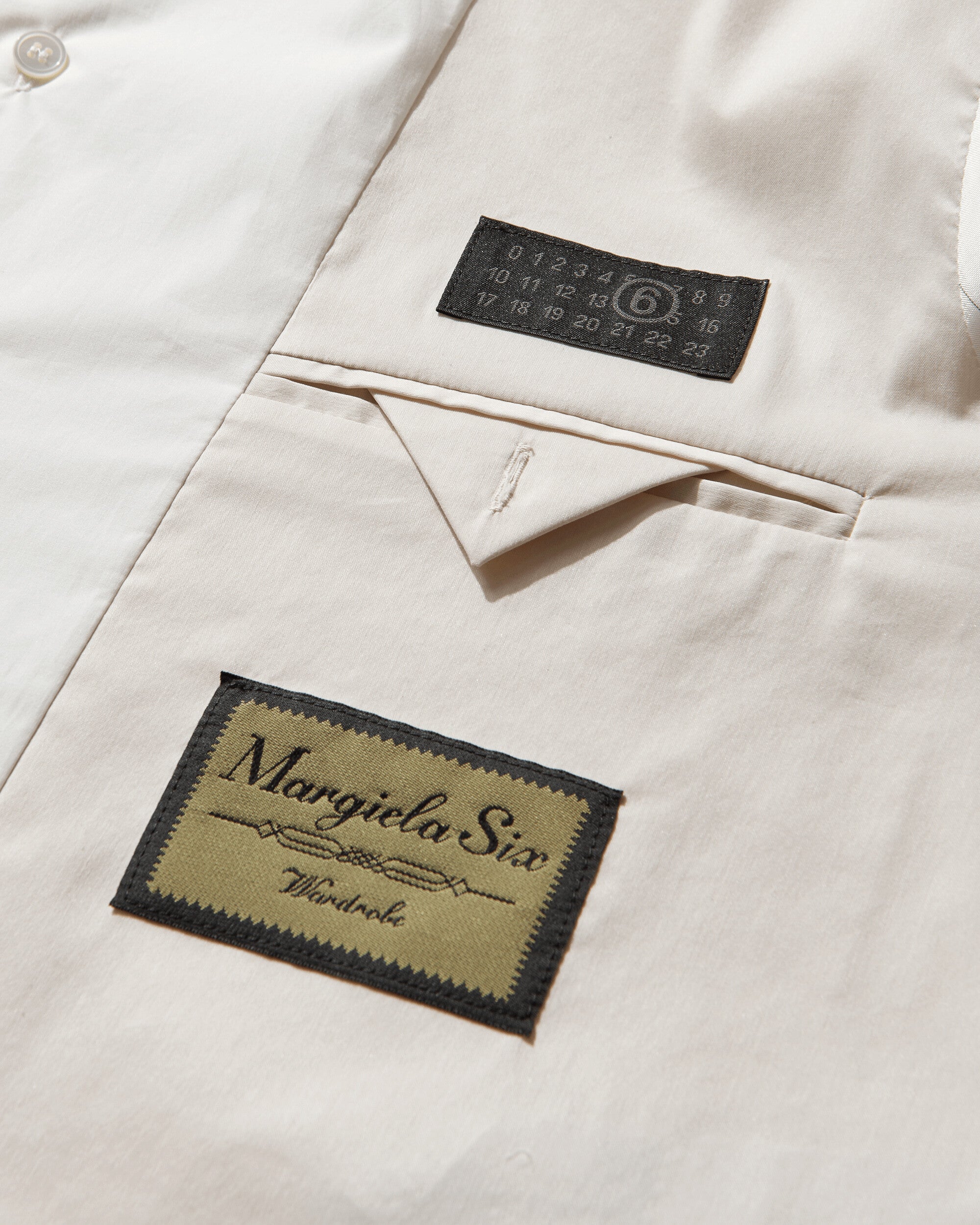 MM6 Maison Margiela Long-Sleeved Shirt Off White Coats and Jackets Down Jackets SH0DT0038 961