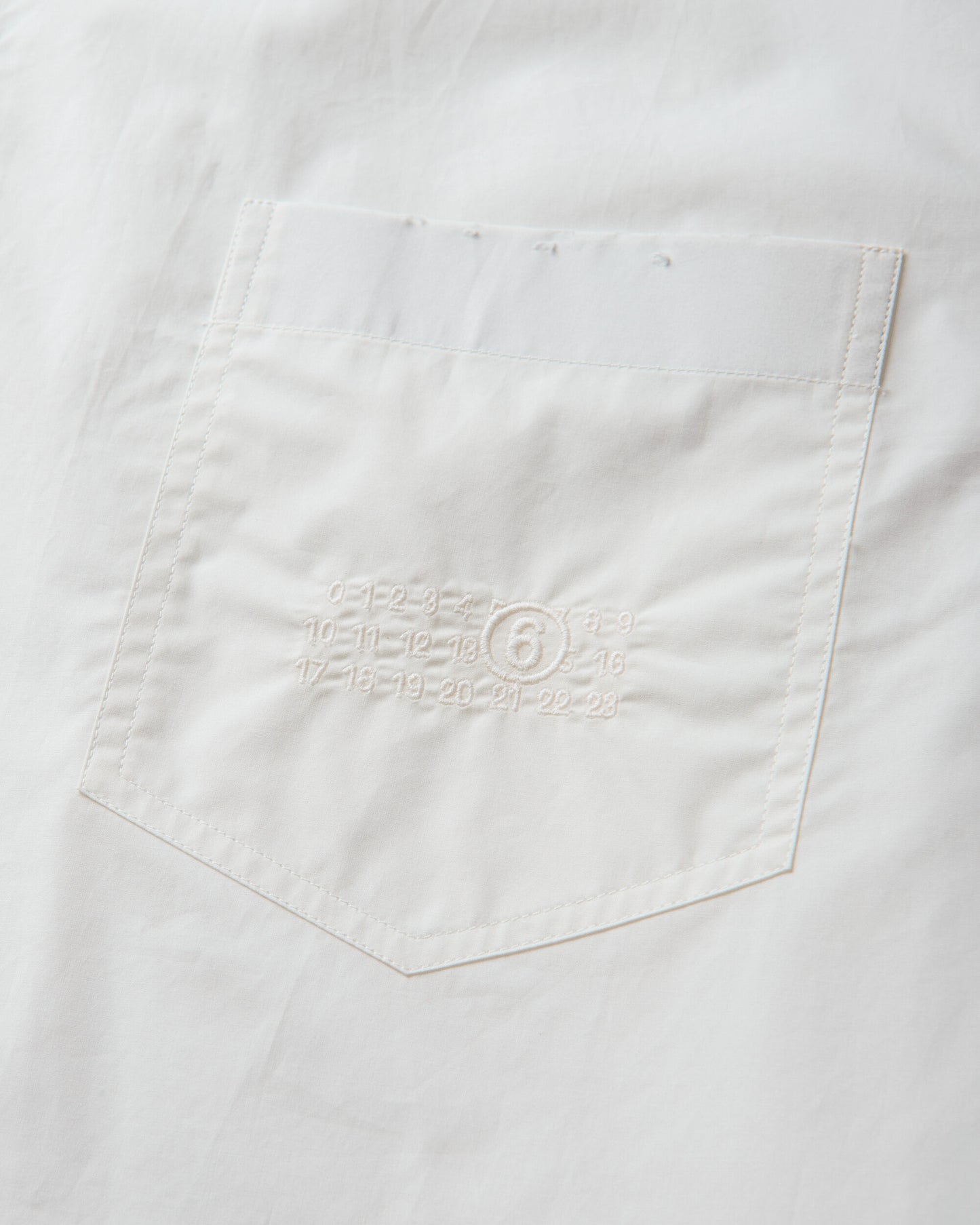 MM6 Maison Margiela Longsleeved Shirt Off White Shirts Longsleeve Shirt SH0DT0051 101