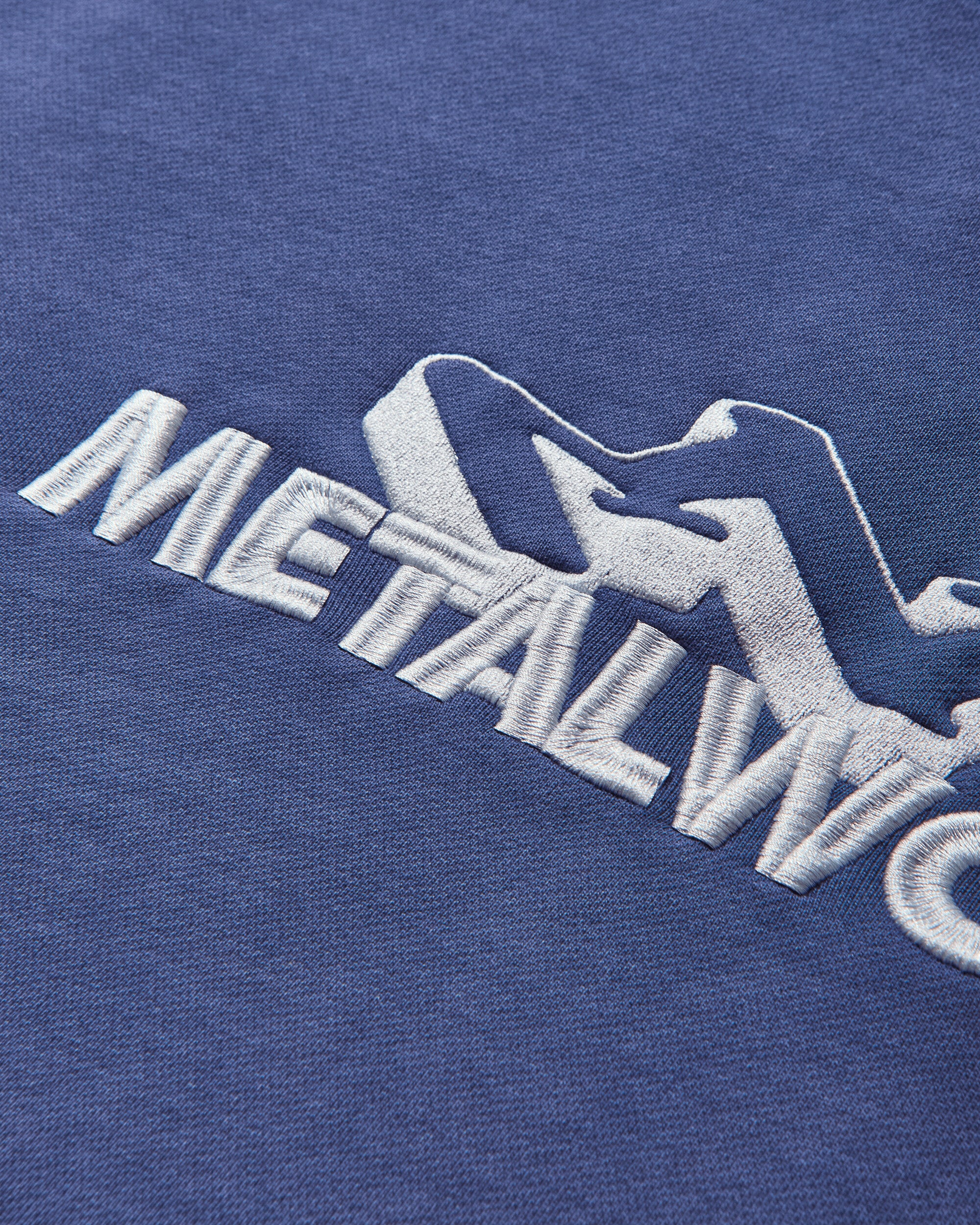 Metalwood Studio Mountaineer Crewneck Sweatshirt Navy Sweatshirts Crewneck MWS25-06-101 NVY
