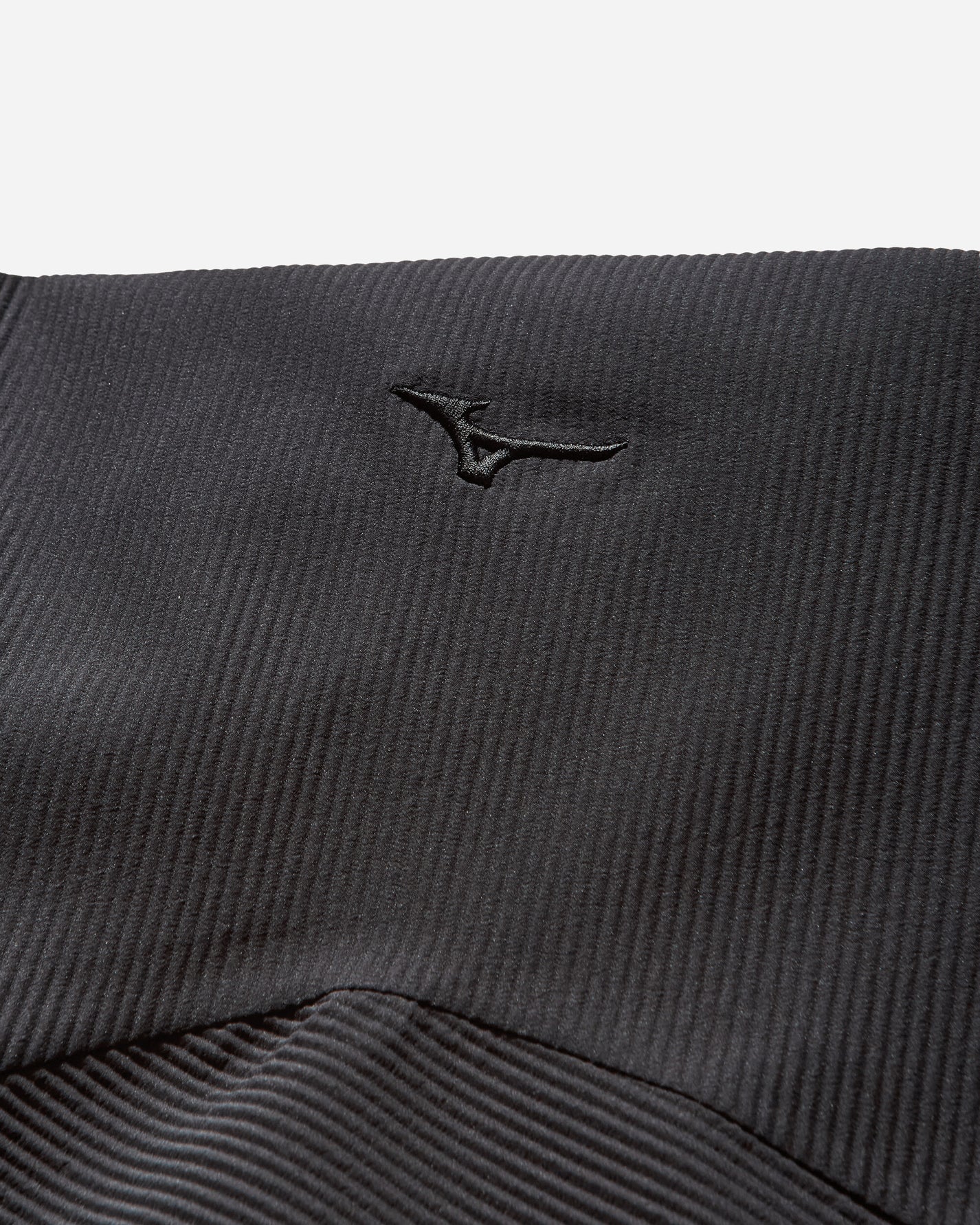 Mizuno Bt Reflection Gear Tech Thermal Mesh Jacket Black Coats and Jackets Jackets B2GEC510-09