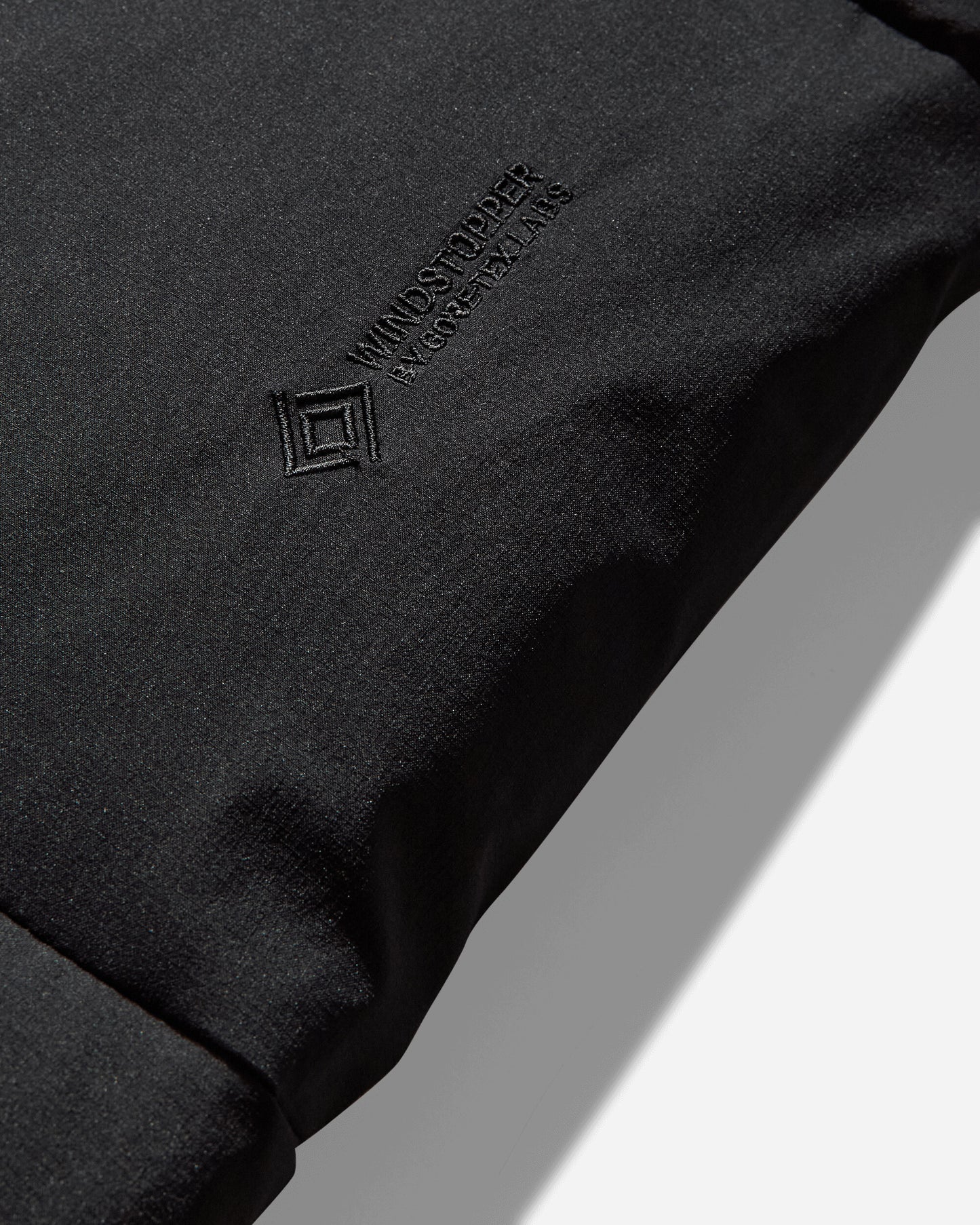 Mizuno Goretex Windstopper Dhaulagiri Down Jk Black Coats and Jackets Jackets B2GEB501-70