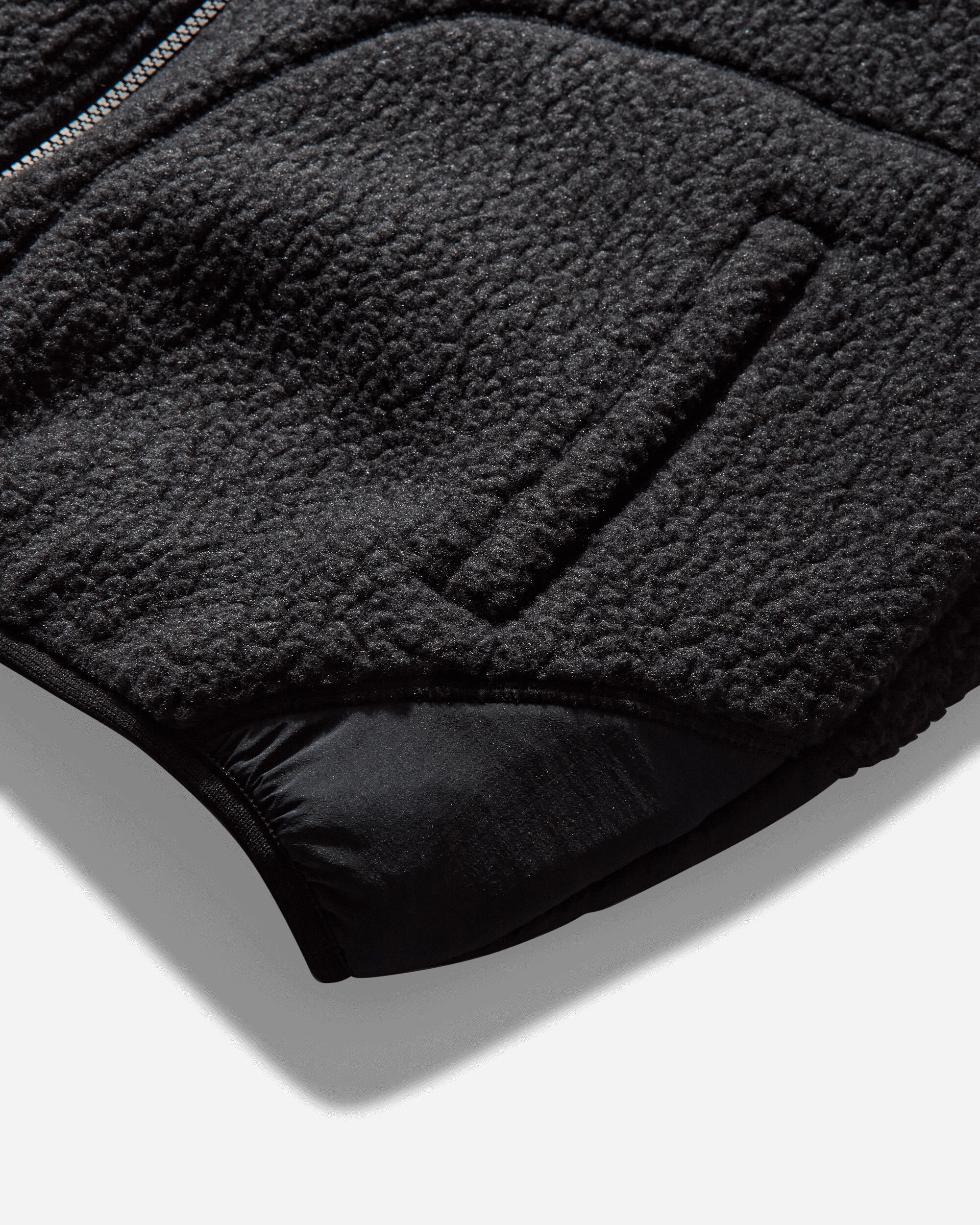 Mizuno Polaretc Thermalloft Riversible Jk Black Coats and Jackets Jackets B2GCB501-09