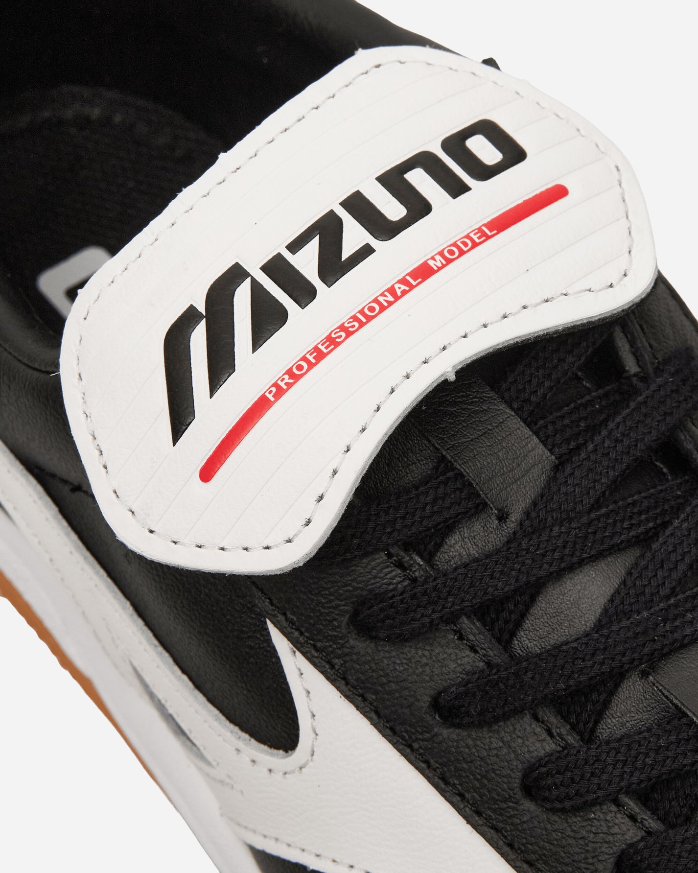 Mizuno Shoe Morelia Ls Black/White/Chinese Red Sneakers Low D1GA2653-01